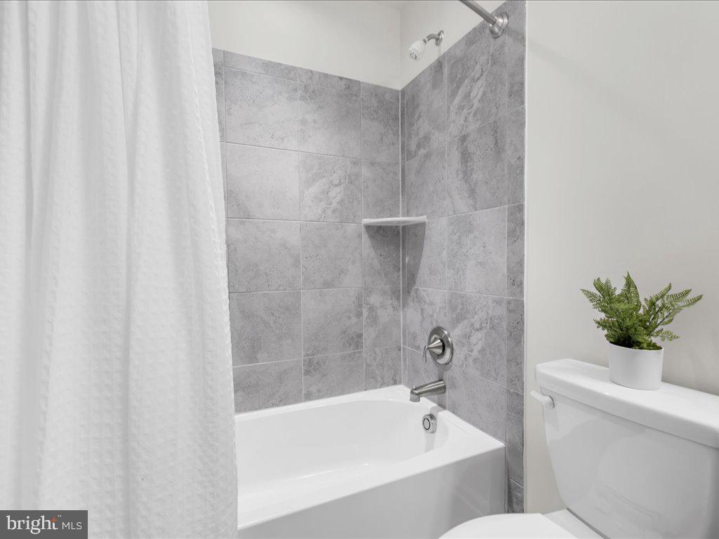 SHANNONS GLEN - Residential