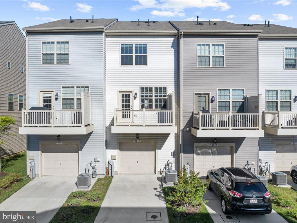 SHANNONS GLEN - Residential