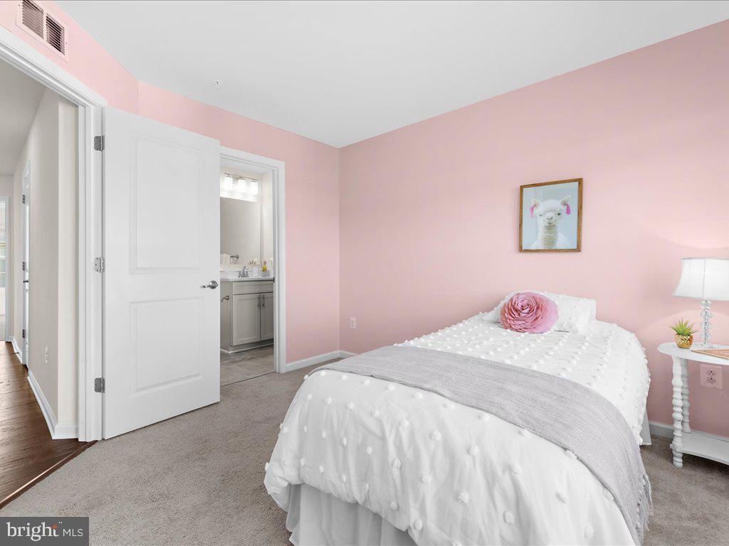 SHANNONS GLEN - Residential