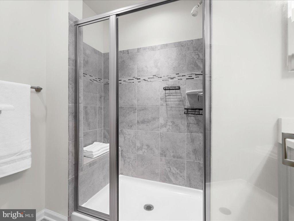 SHANNONS GLEN - Residential