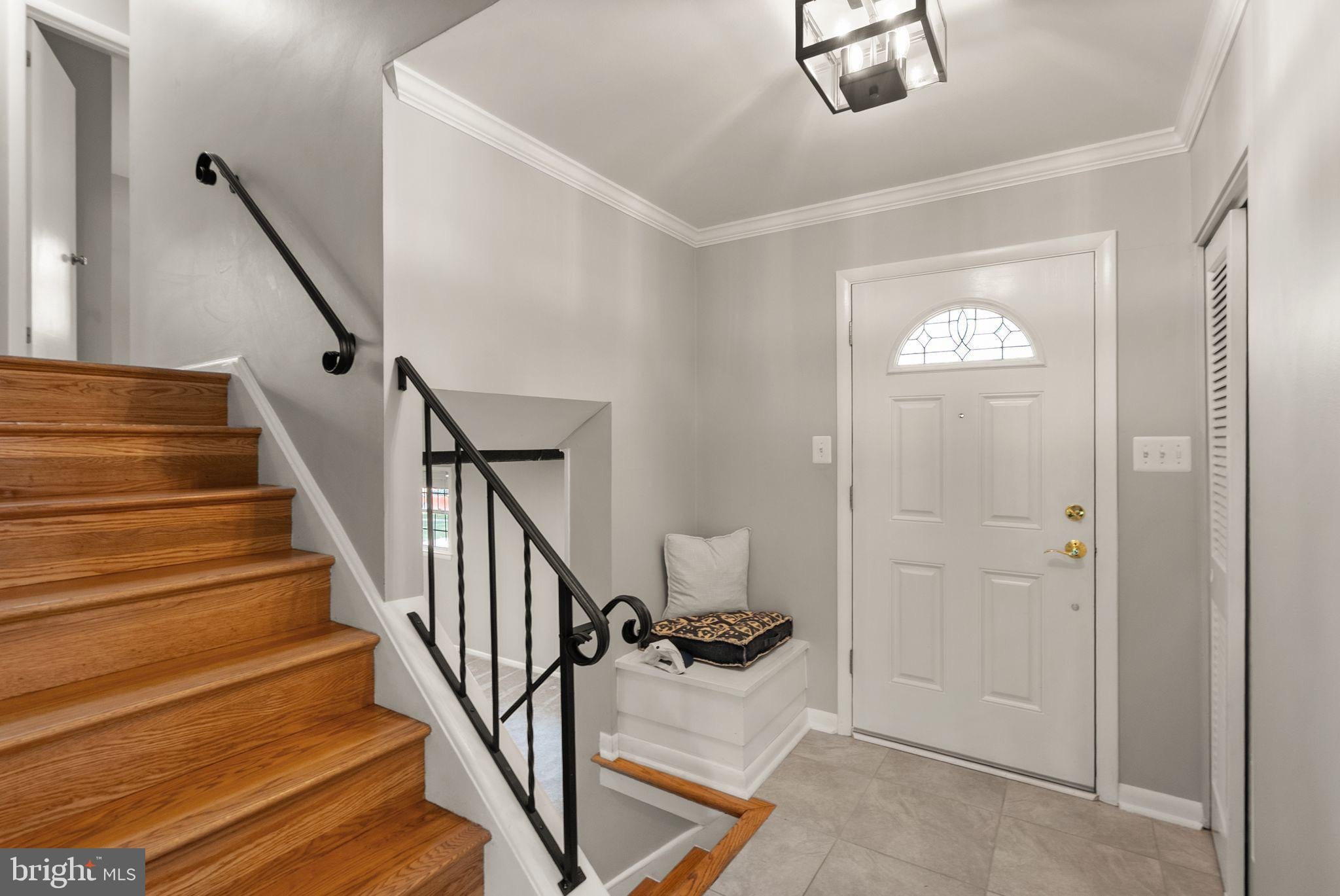 3135 FAIR WOODS