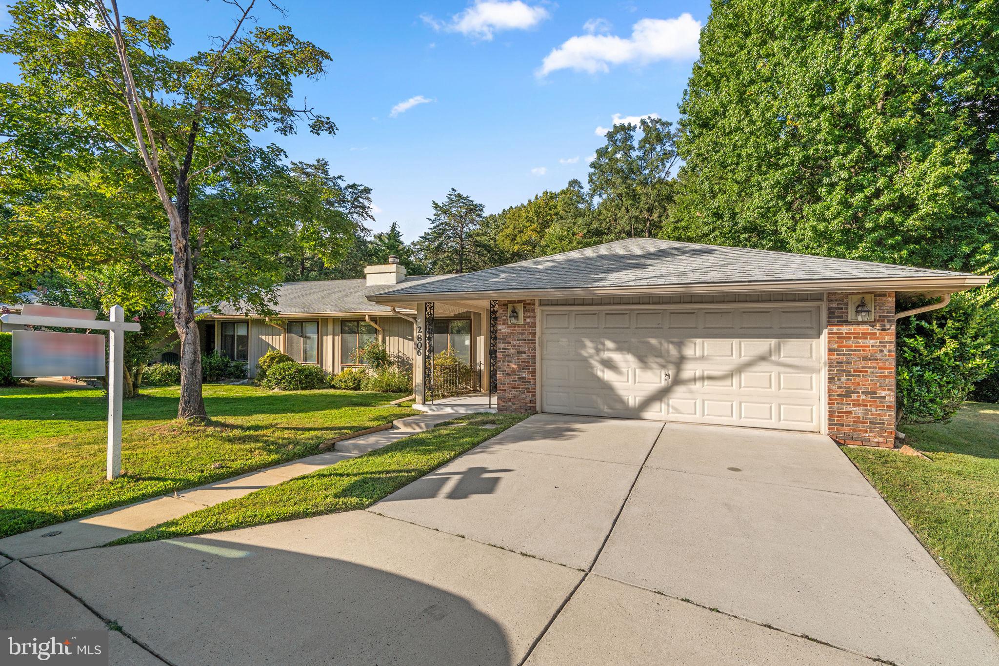 2806 AQUARIUS AVENUE