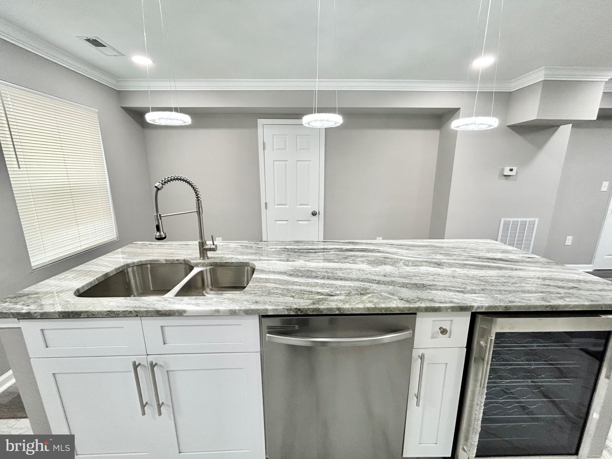 OVERLEA - Residential