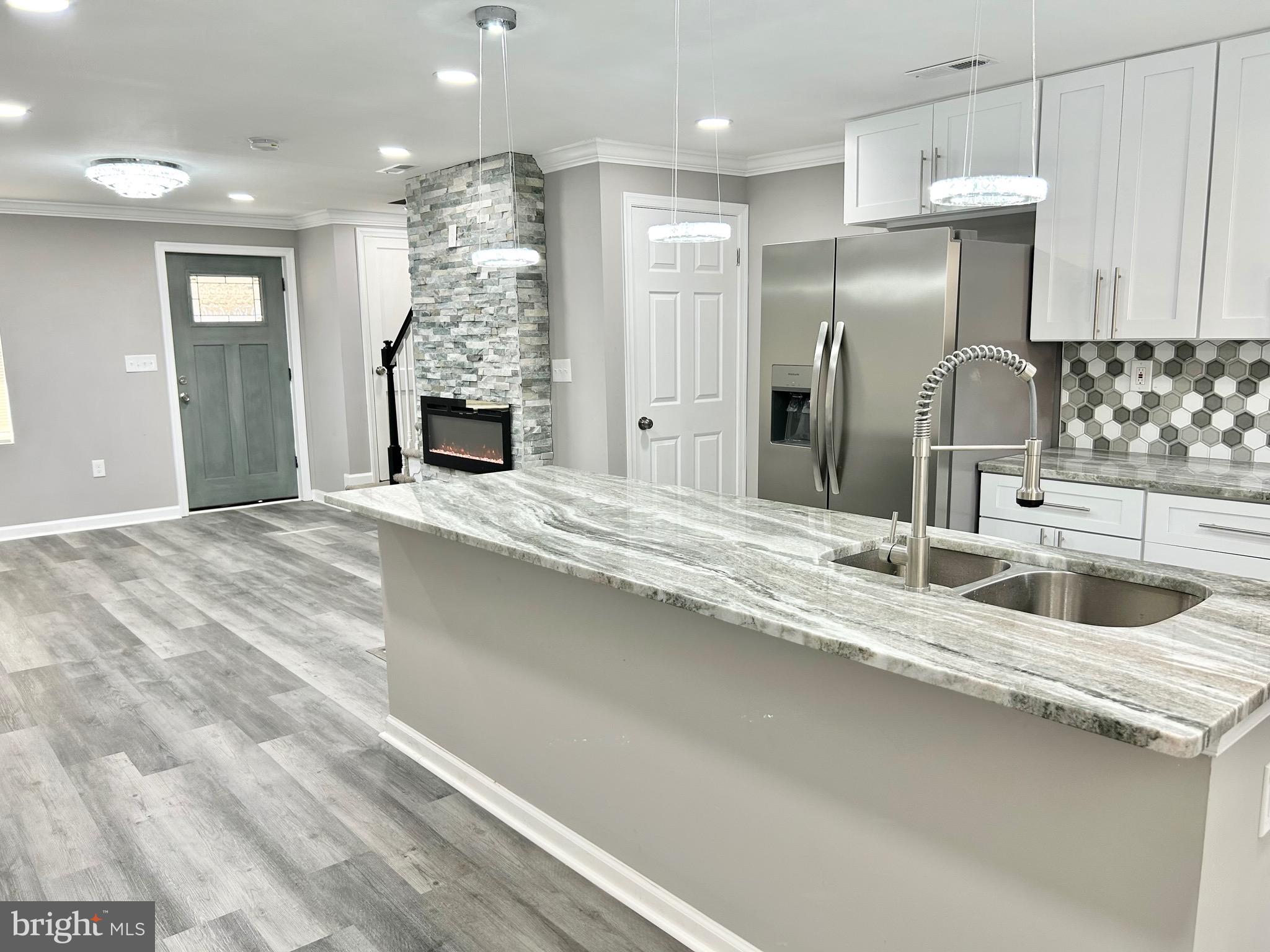 OVERLEA - Residential