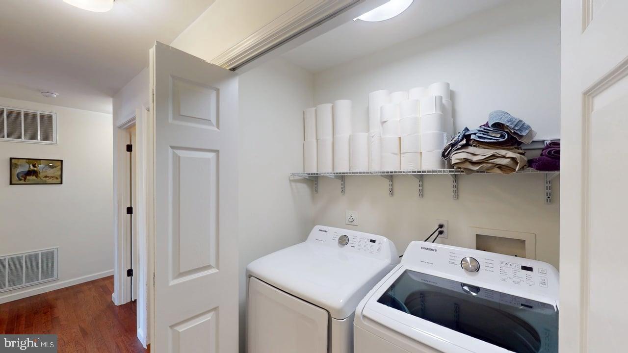 OAK HAVEN FARM - Residential