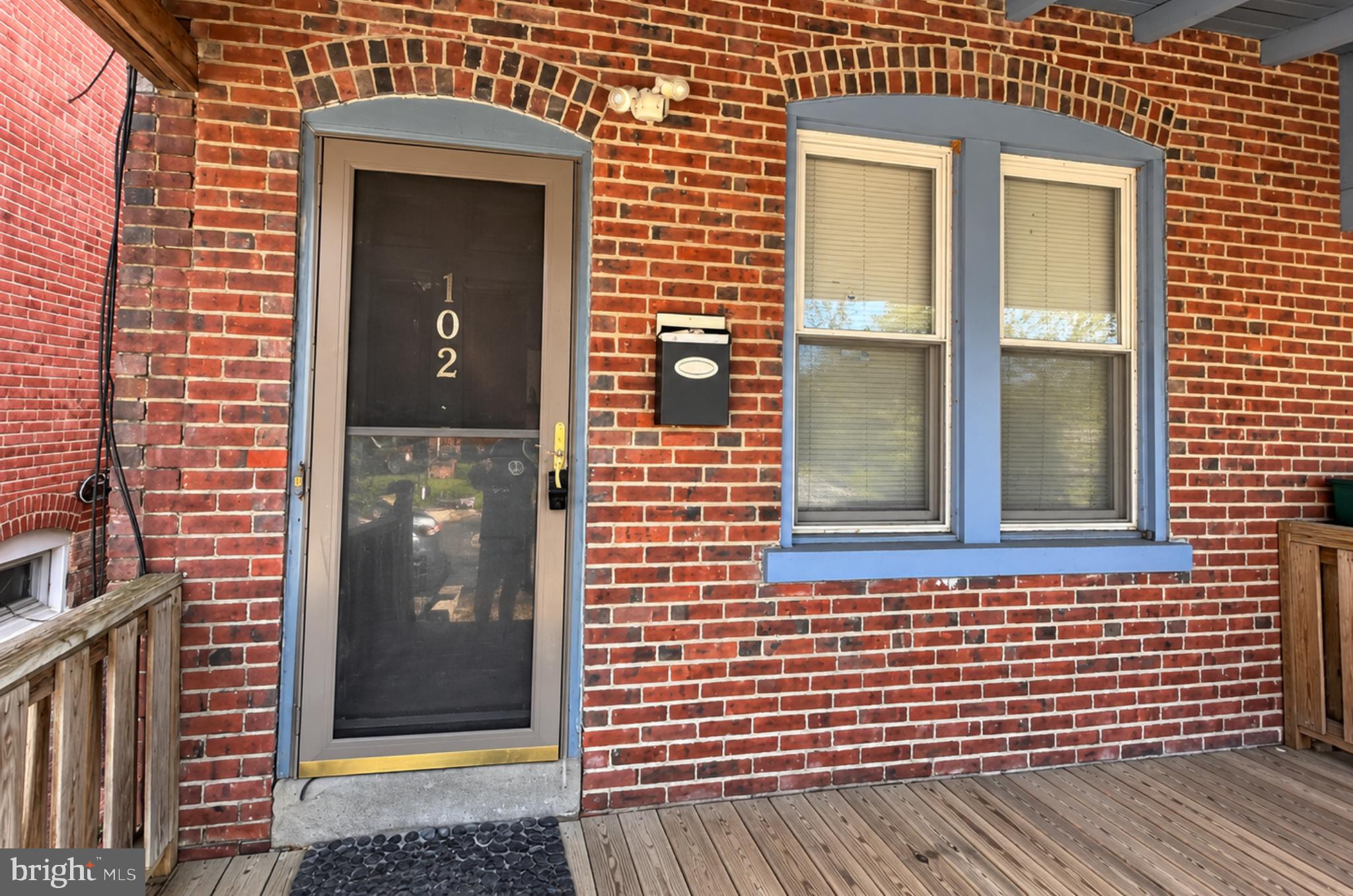 102 N RODNEY STREET