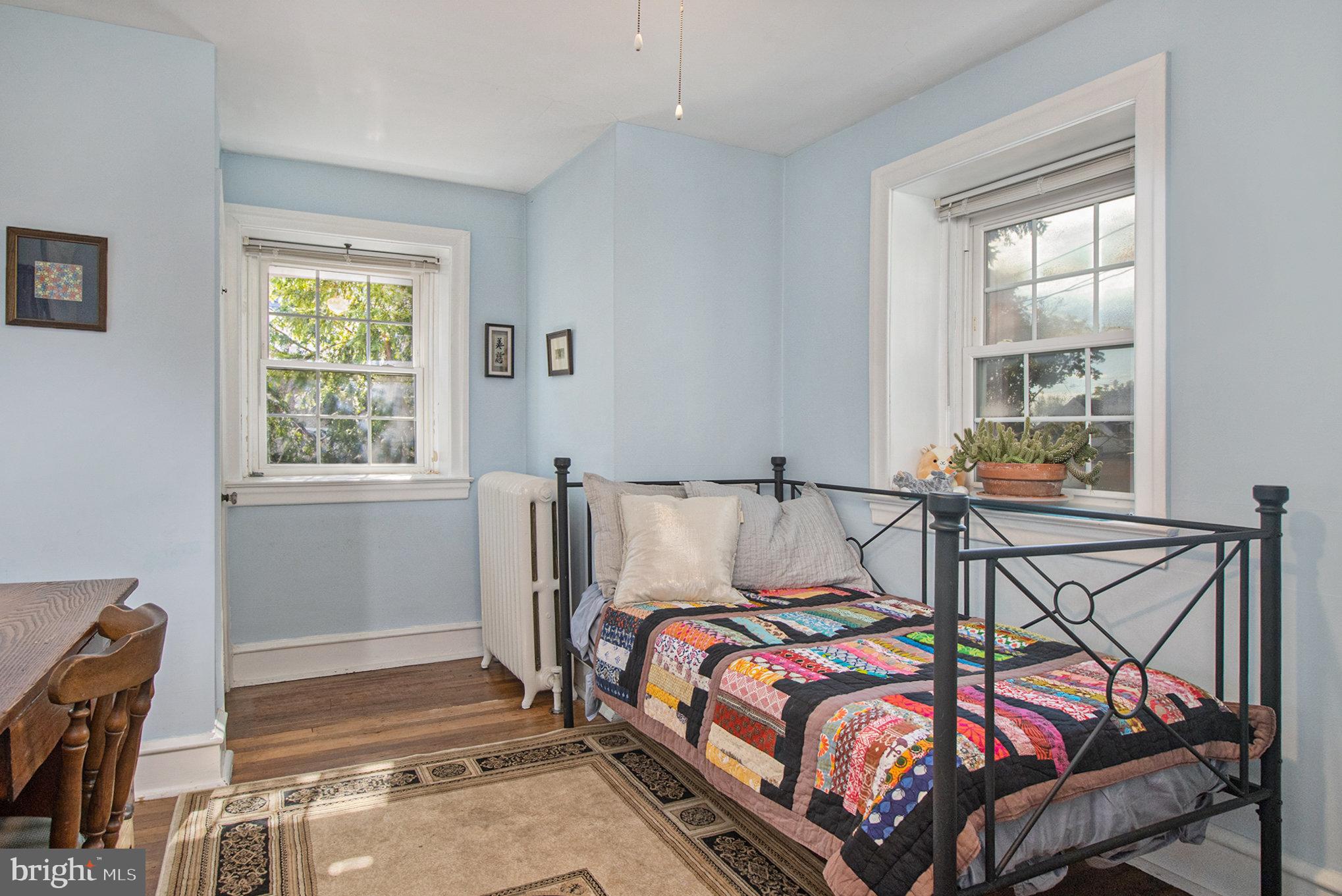 BEVERLY HILLS - Residential