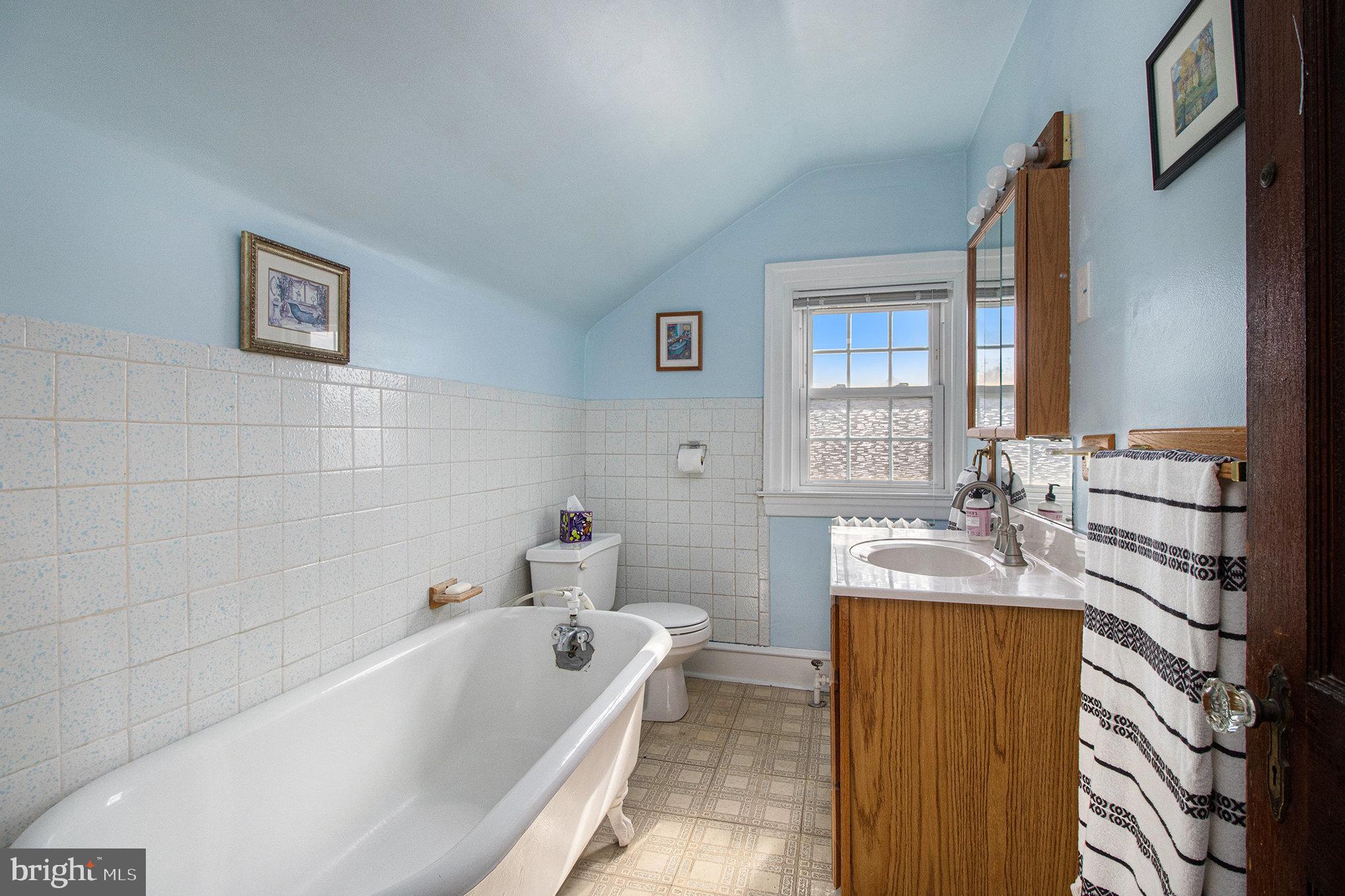 BEVERLY HILLS - Residential