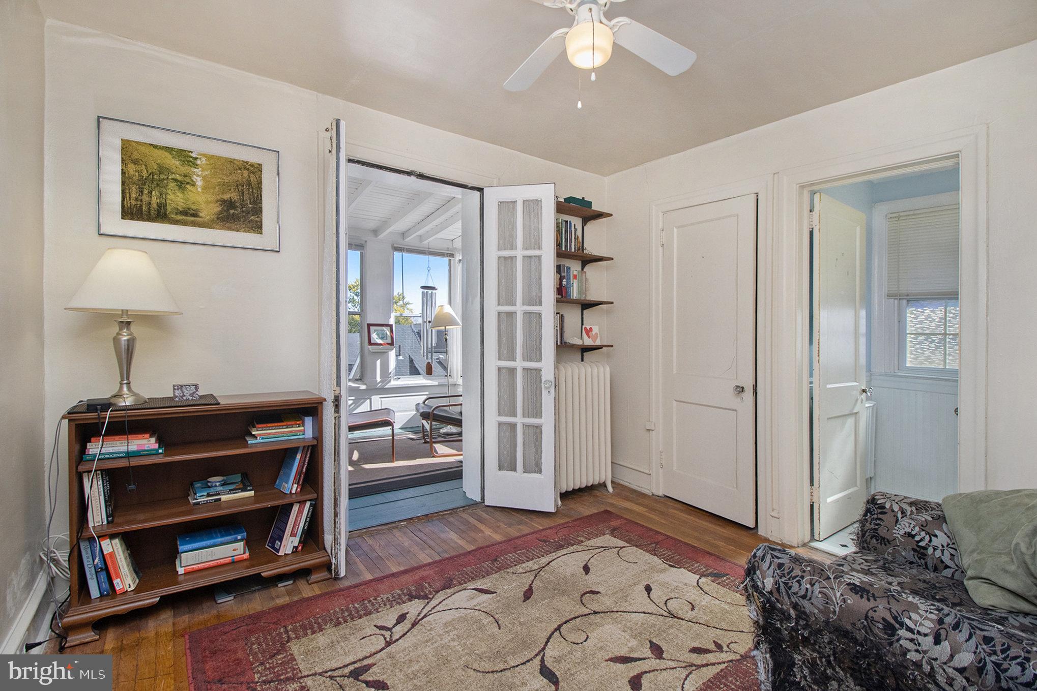 BEVERLY HILLS - Residential