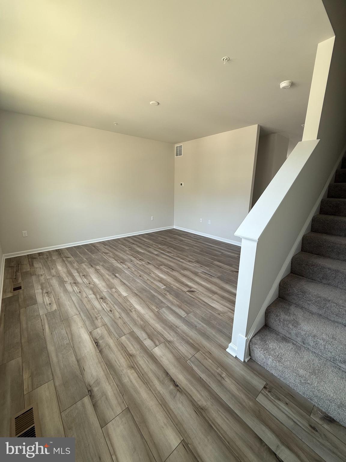 ST CHARLES - Residential