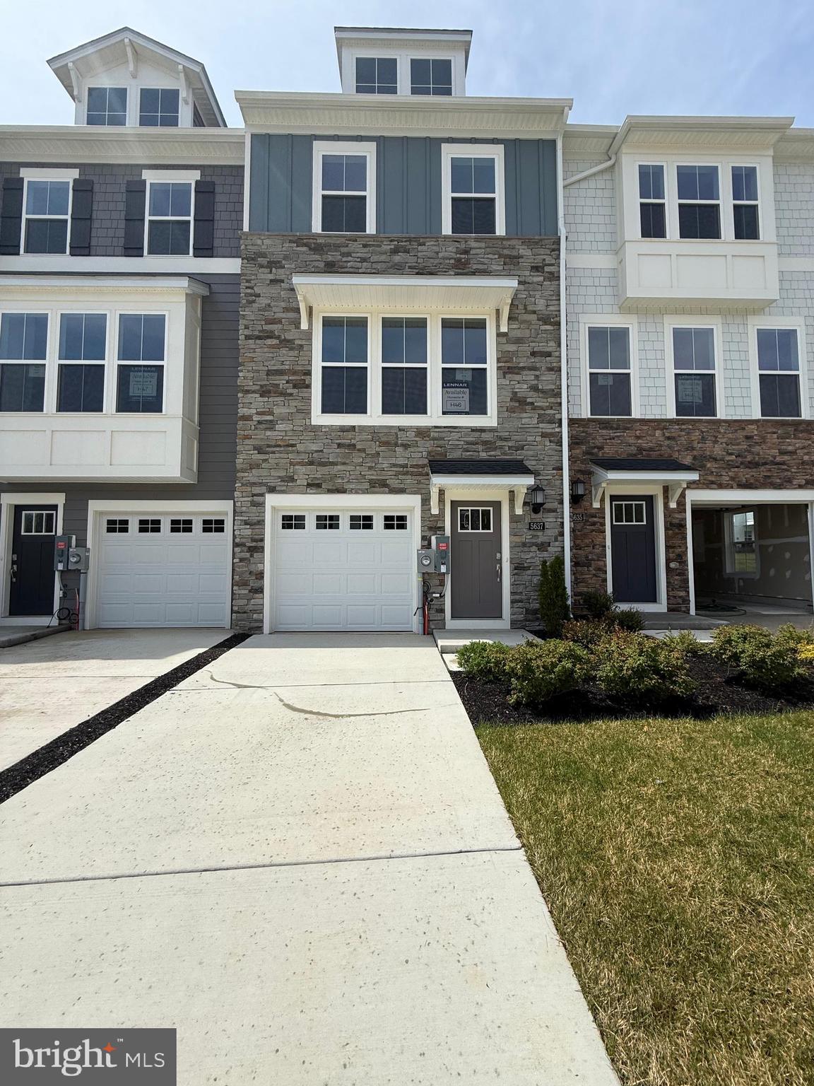 ST CHARLES - Residential