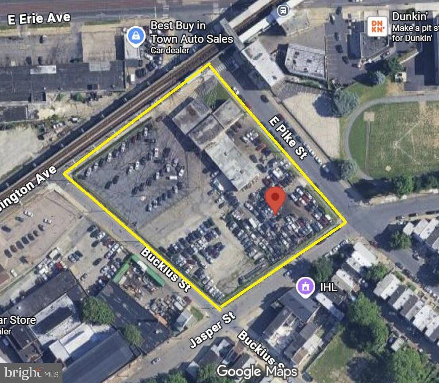 3875 Kensington Avenue is a stabilized, multi-tenant automotive and industrial (IOS) investment located on prominent Kensington Avenue in the Harrowgate section of Philadelphia. The property contains approximately 14,807 SF of improvements on a 2.37-acre, fully fenced and paved lot.
The asset is leased to four separate automotive tenants producing $23,000 per month ($276,000 annually) in net income, offering an attractive 8.12% in-place cap rate at the asking price.
Property features include seven drive-thru doors, one drive-in door, 12’–13’ clear heights, multiple gated access points, and CMX-3 zoning, allowing for a wide range of commercial and industrial uses. The site benefits from excellent access to I-95, the Betsy Ross Bridge, and SEPTA transit, supporting long-term tenant demand and strong underlying land value.