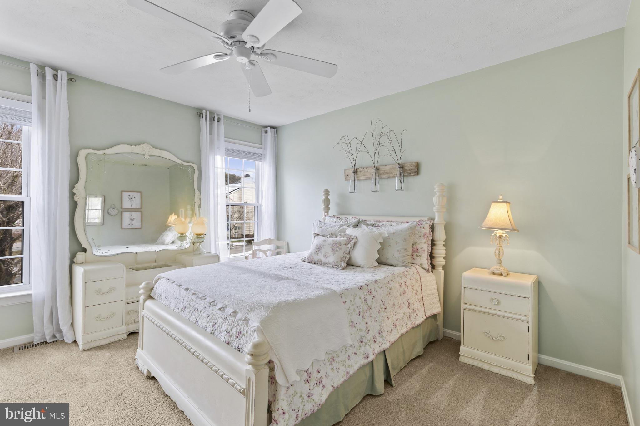 HUNT CLUB ESTATES - Residential