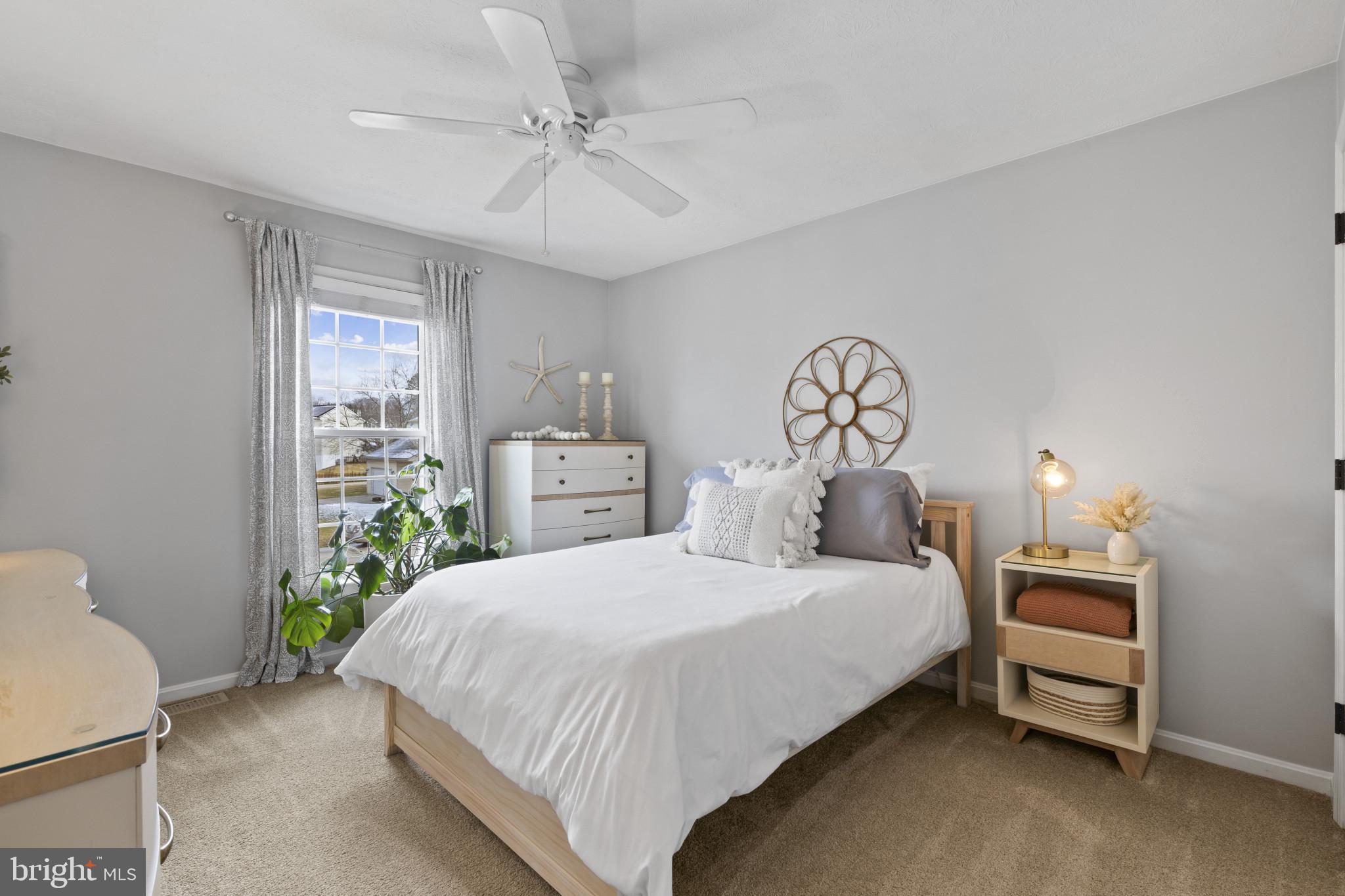 HUNT CLUB ESTATES - Residential