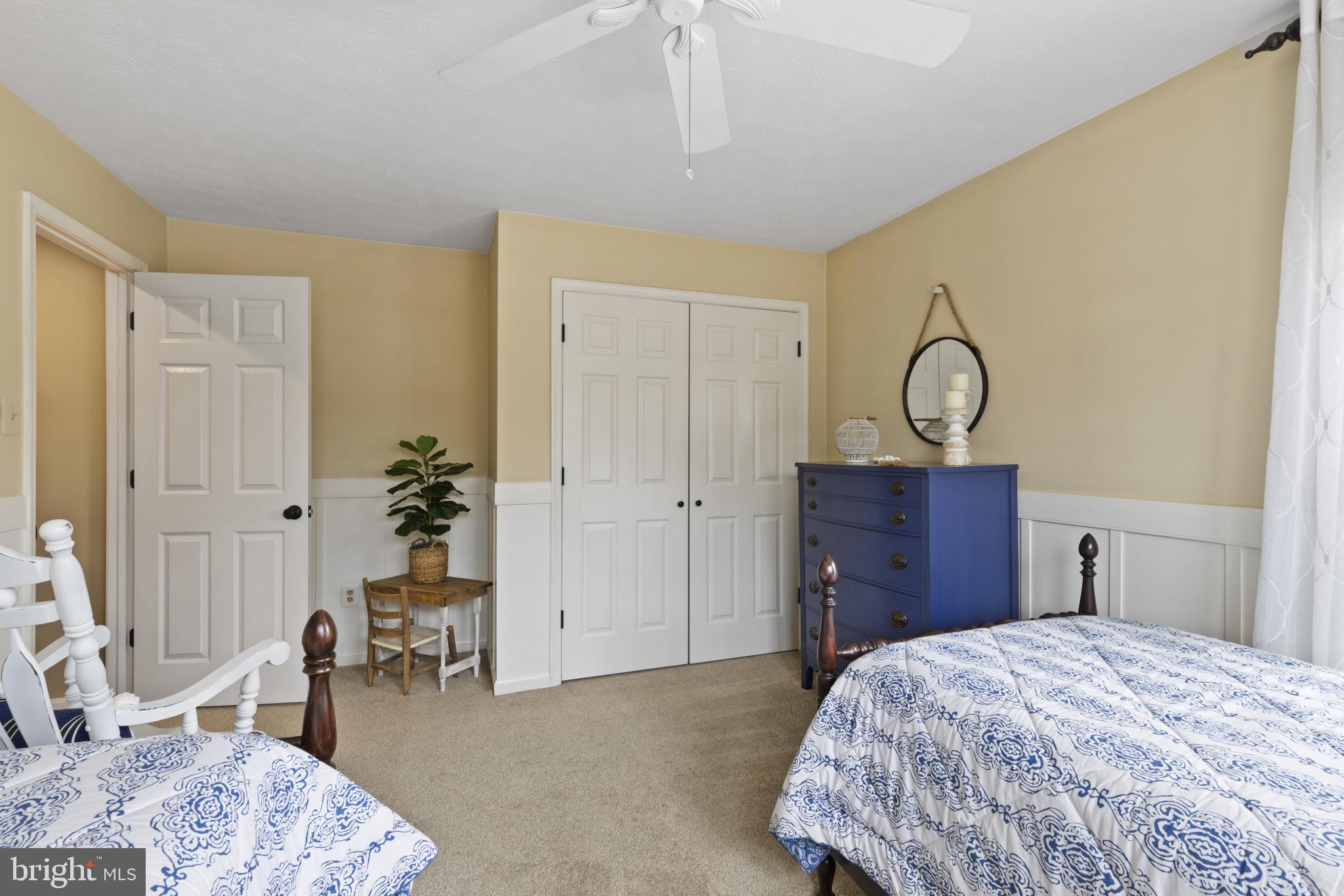 HUNT CLUB ESTATES - Residential