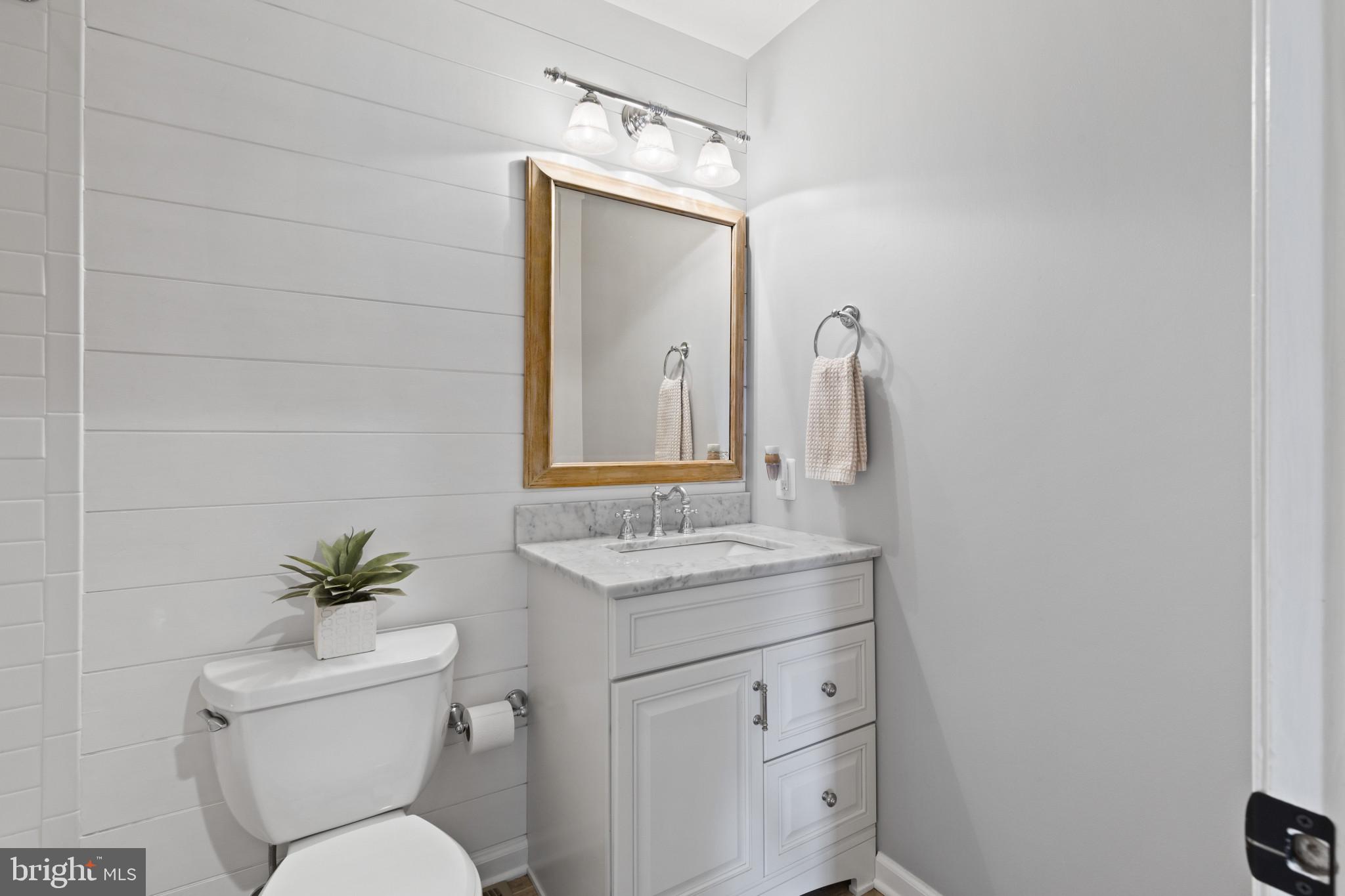 HUNT CLUB ESTATES - Residential