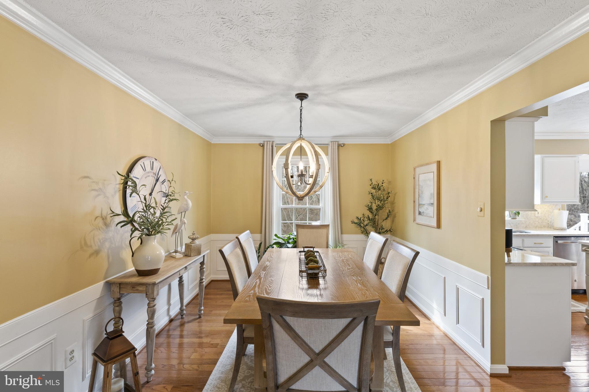 HUNT CLUB ESTATES - Residential