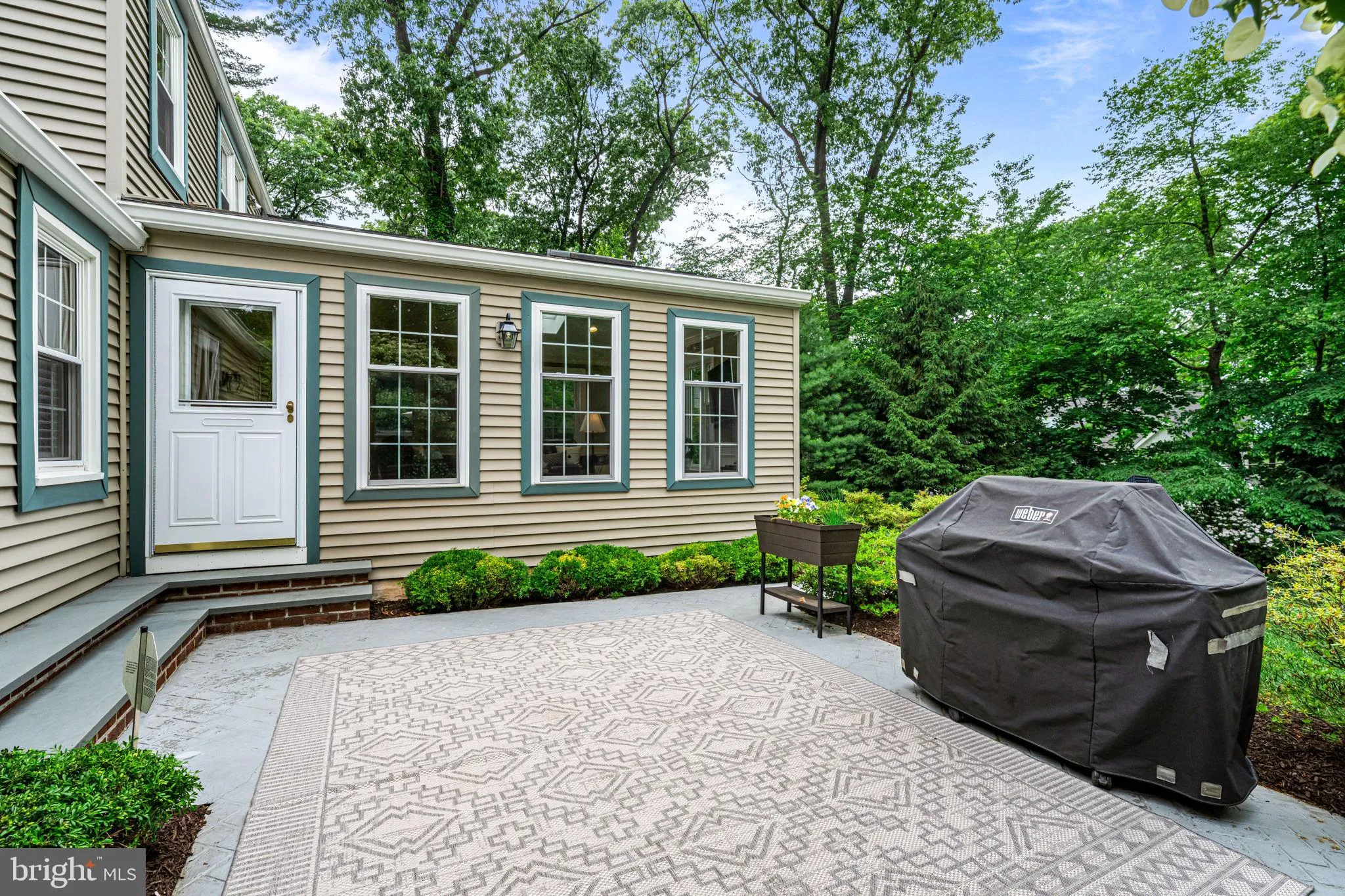 Wayne, Pennsylvania 19087, United States, 6 Bedrooms Bedrooms, ,4 BathroomsBathrooms,Residential,Contingent,145991