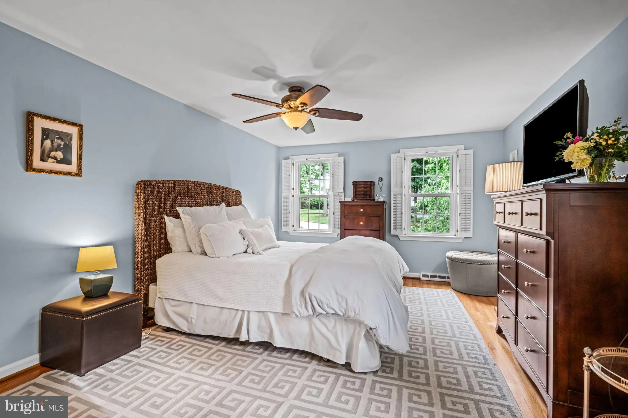 Wayne, Pennsylvania 19087, United States, 6 Bedrooms Bedrooms, ,4 BathroomsBathrooms,Residential,Contingent,145991