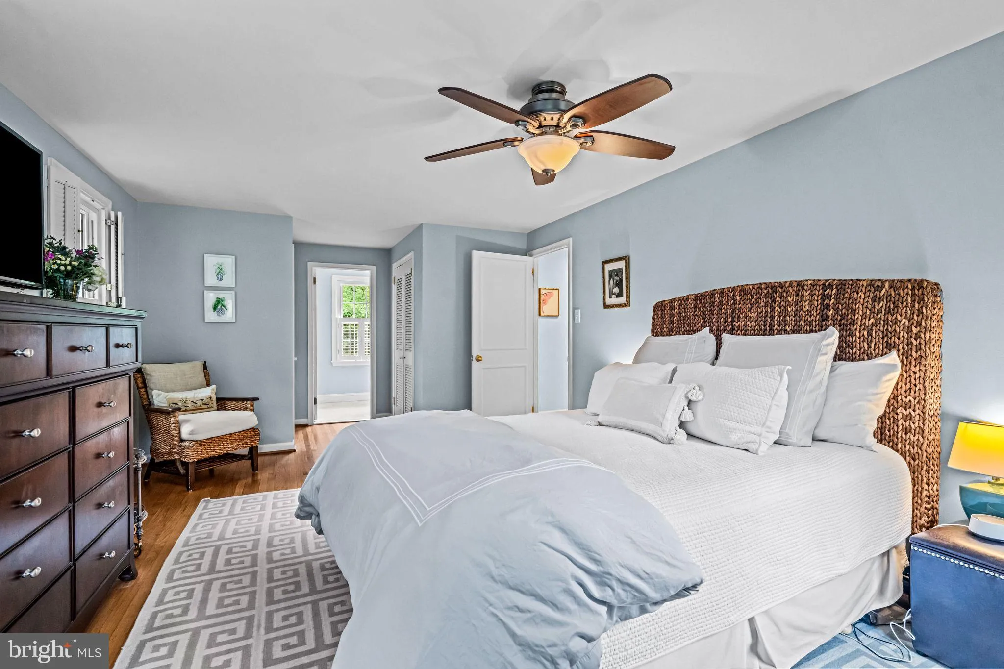 Wayne, Pennsylvania 19087, United States, 6 Bedrooms Bedrooms, ,4 BathroomsBathrooms,Residential,Contingent,145991