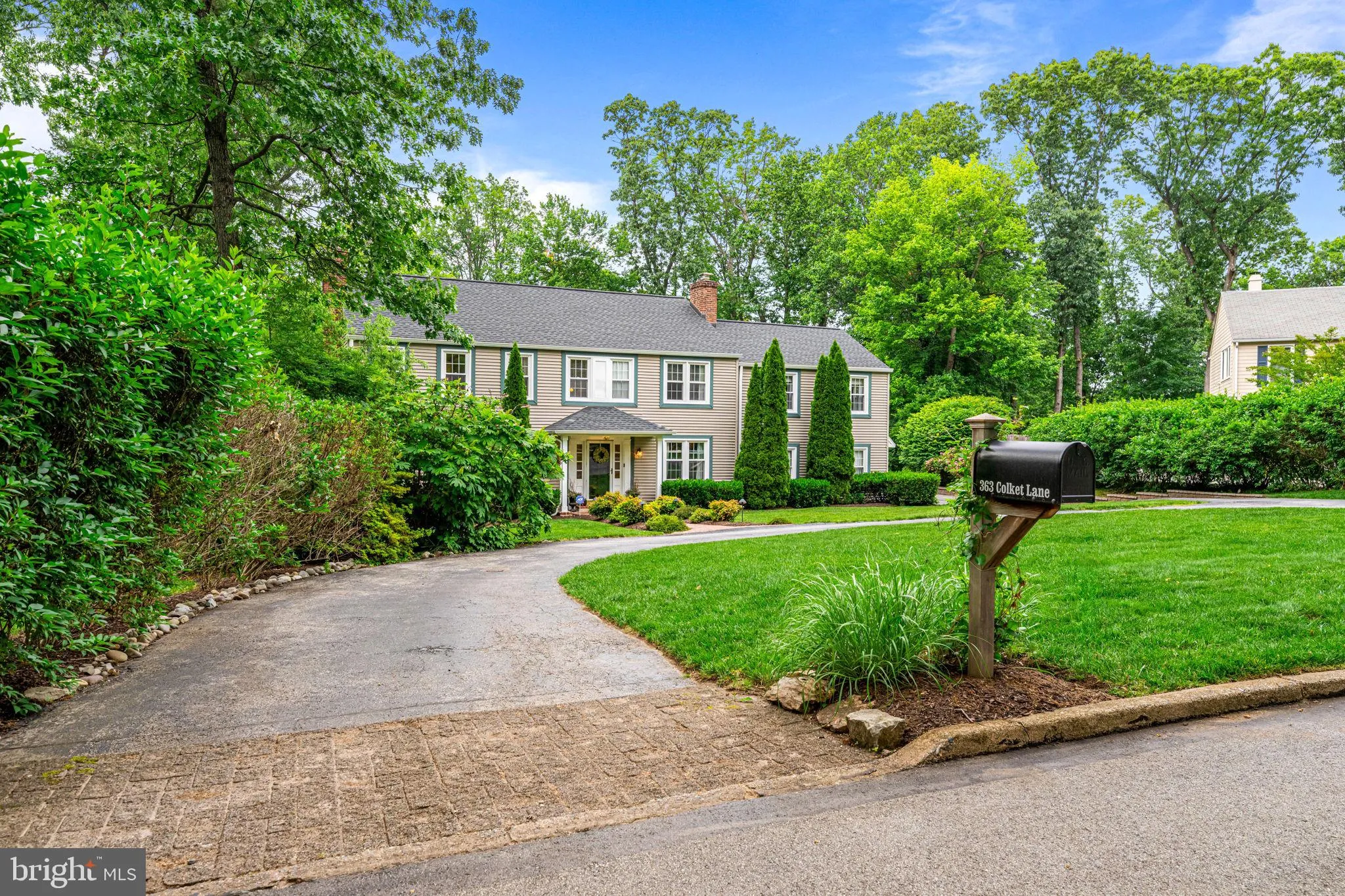 Wayne, Pennsylvania 19087, United States, 6 Bedrooms Bedrooms, ,4 BathroomsBathrooms,Residential,Contingent,145991