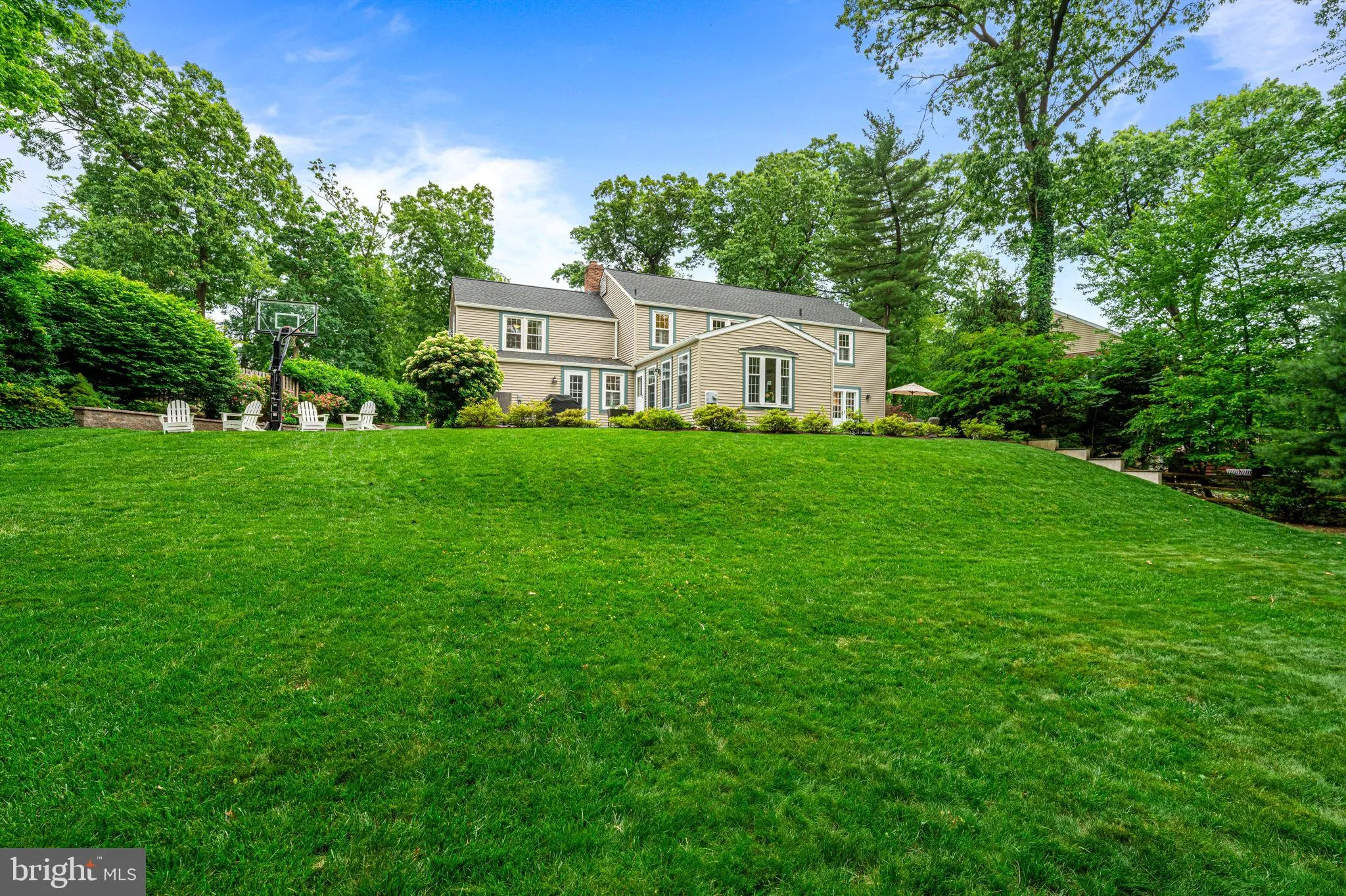 Wayne, Pennsylvania 19087, United States, 6 Bedrooms Bedrooms, ,4 BathroomsBathrooms,Residential,Contingent,145991