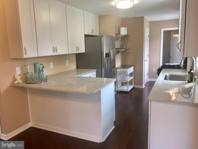 WAYLANDS - Residential