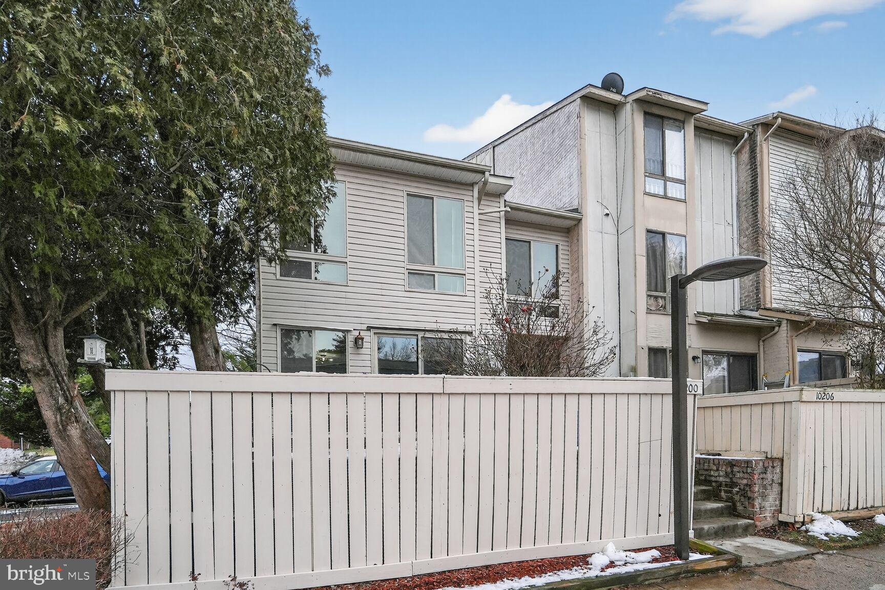 CLUBSIDE - Residential