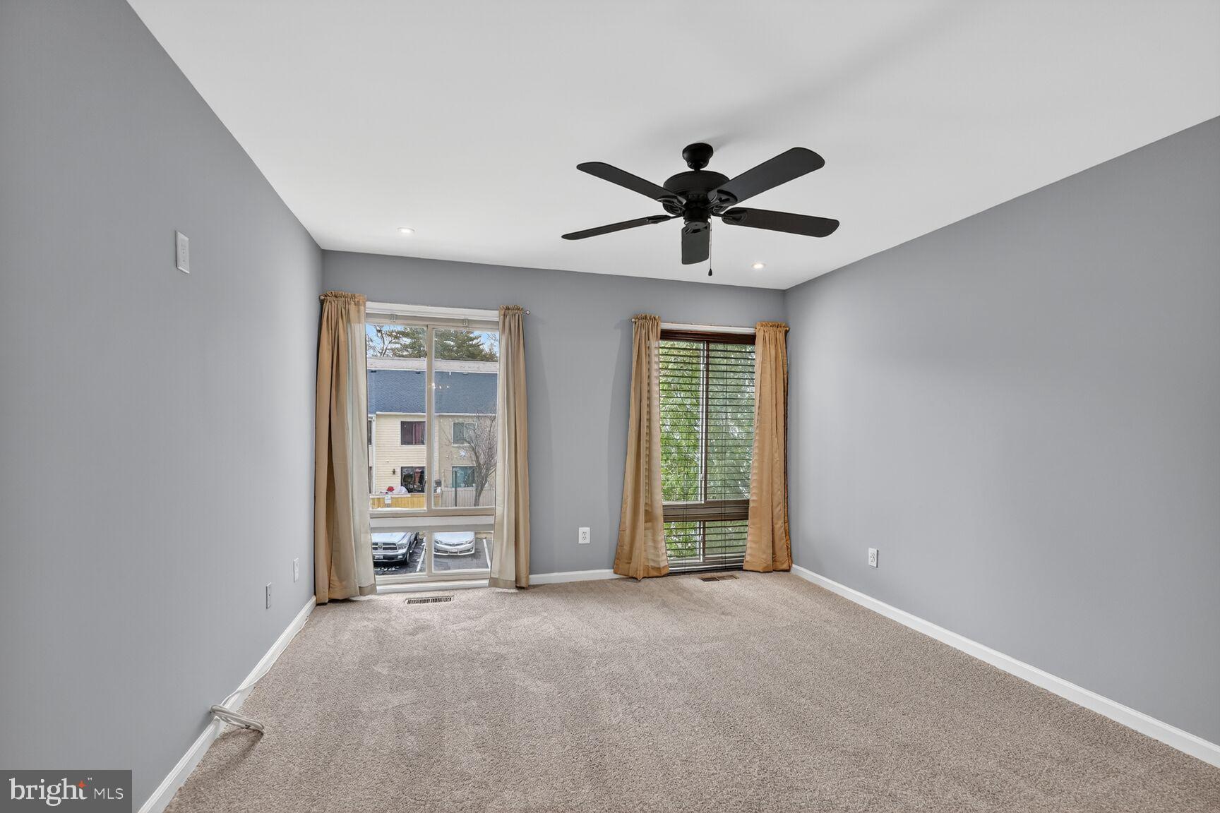 CLUBSIDE - Residential