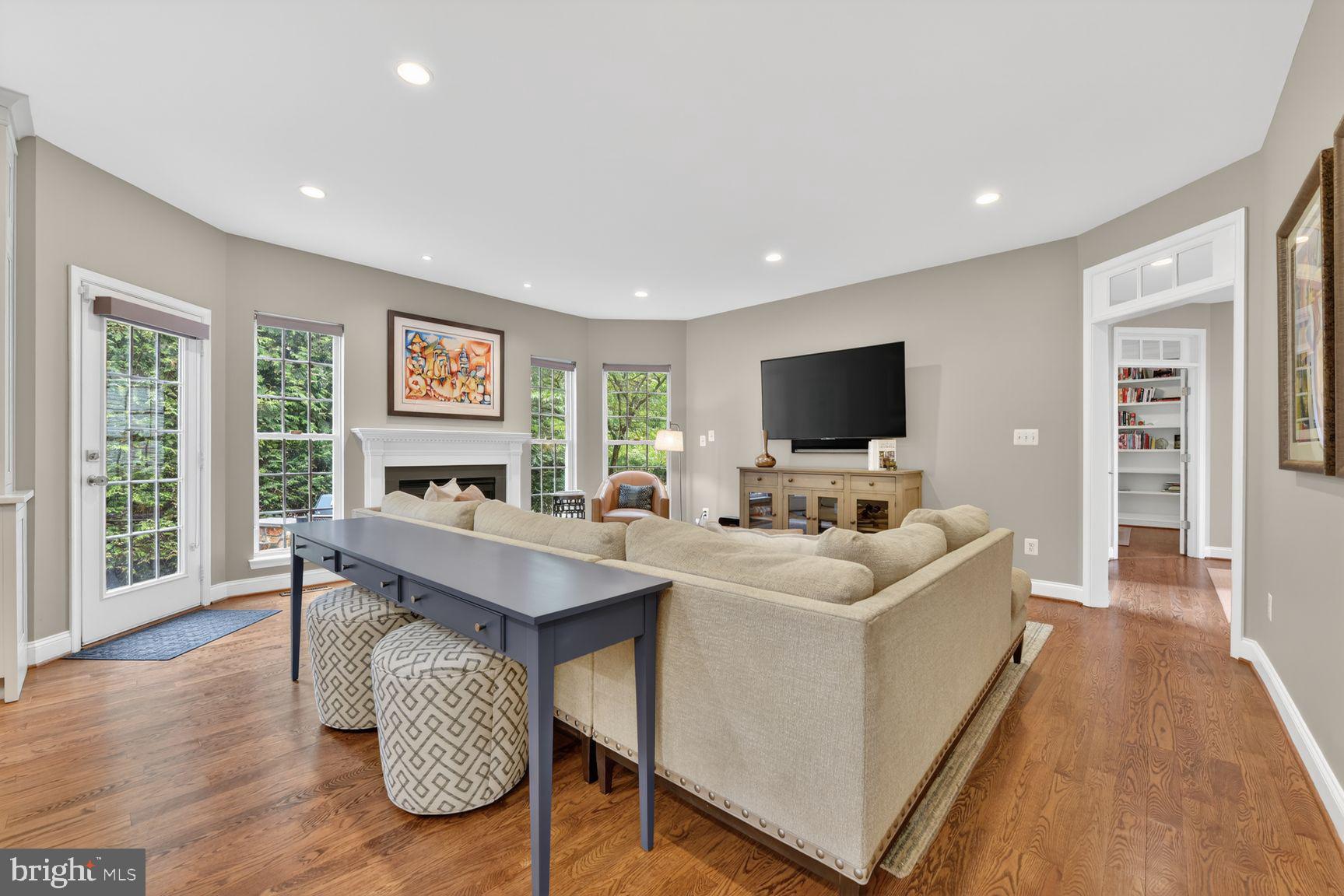 MIDDLETON FARM - Residential