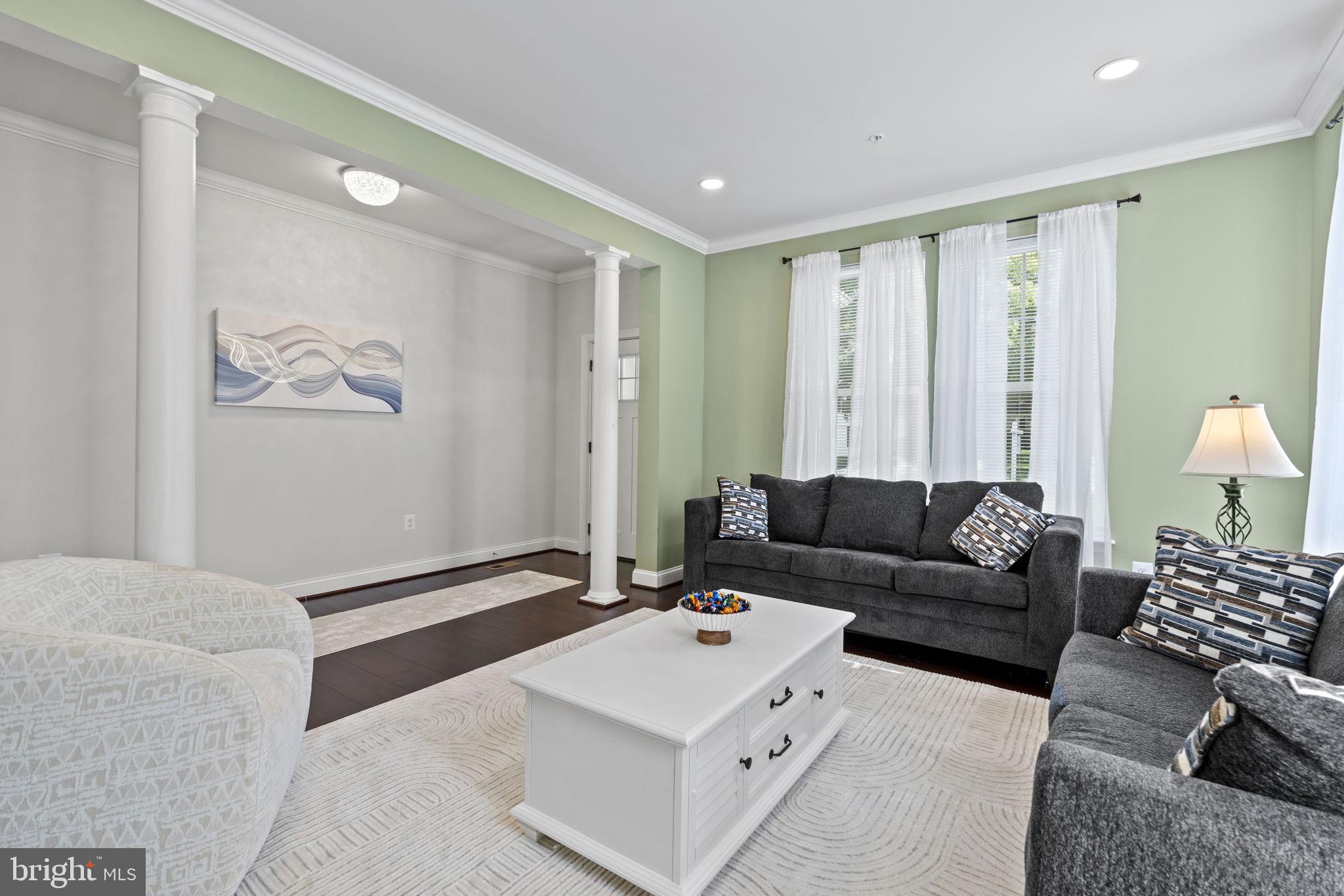 COUNTRYSIDE - Residential