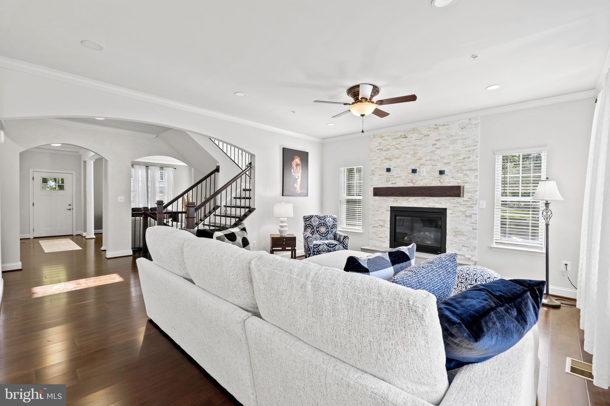 COUNTRYSIDE - Residential