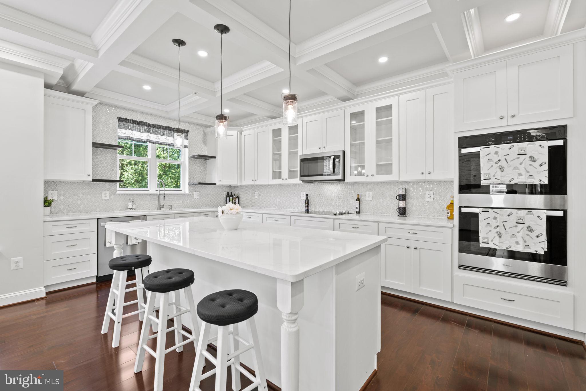 COUNTRYSIDE - Residential