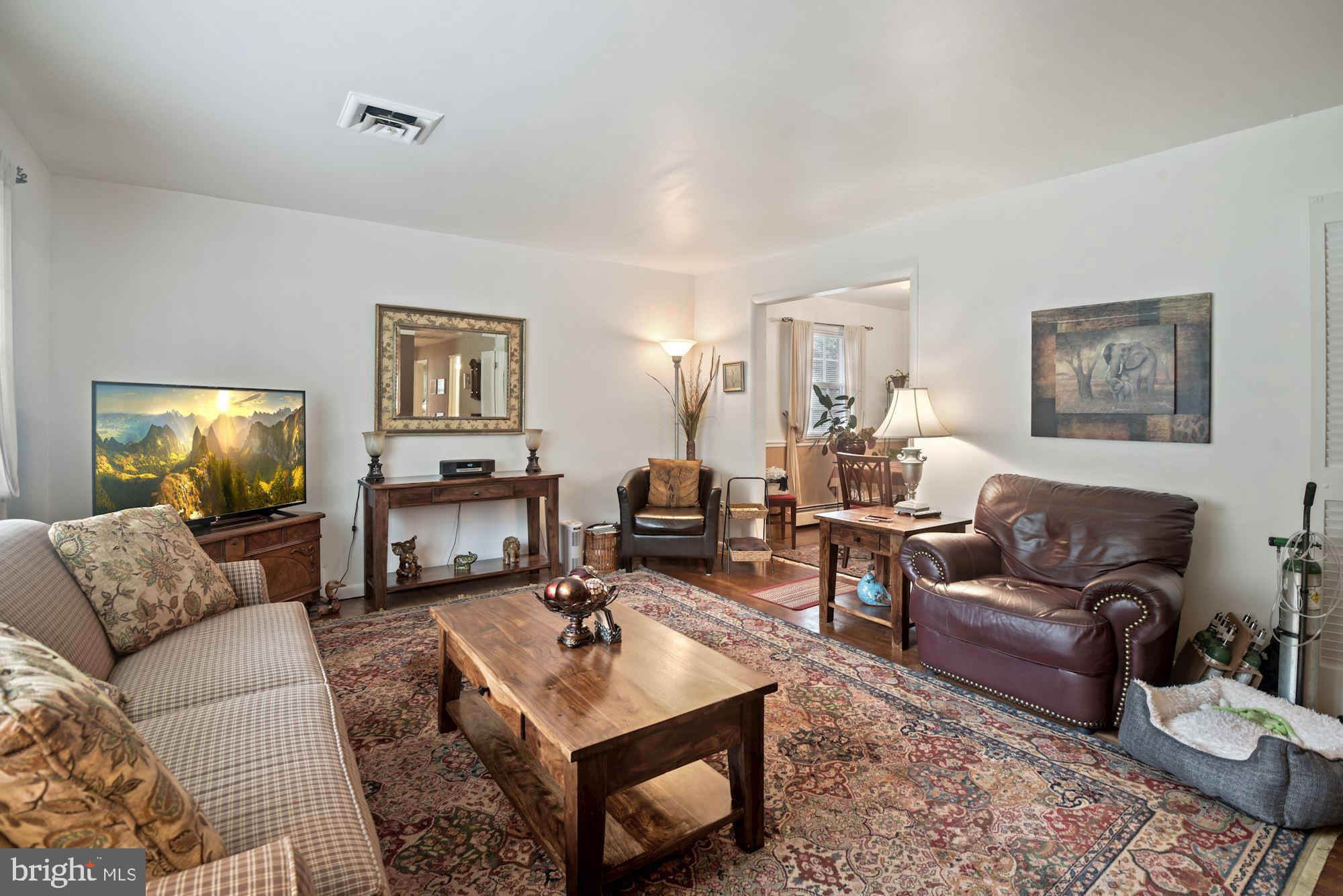 VALEWOOD MANOR - Residential