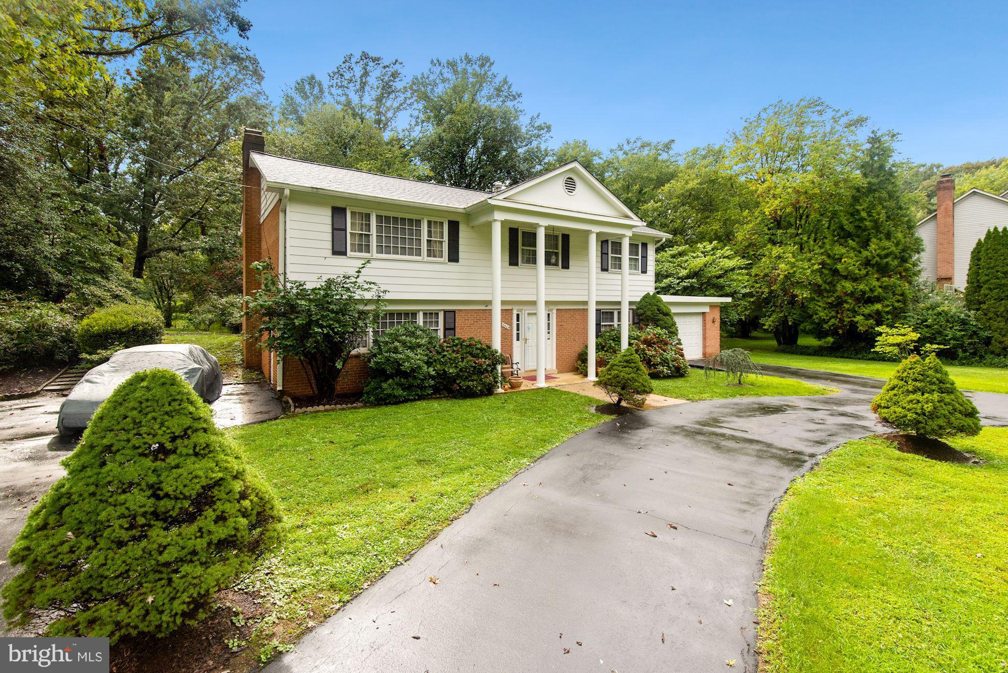 VALEWOOD MANOR - Residential