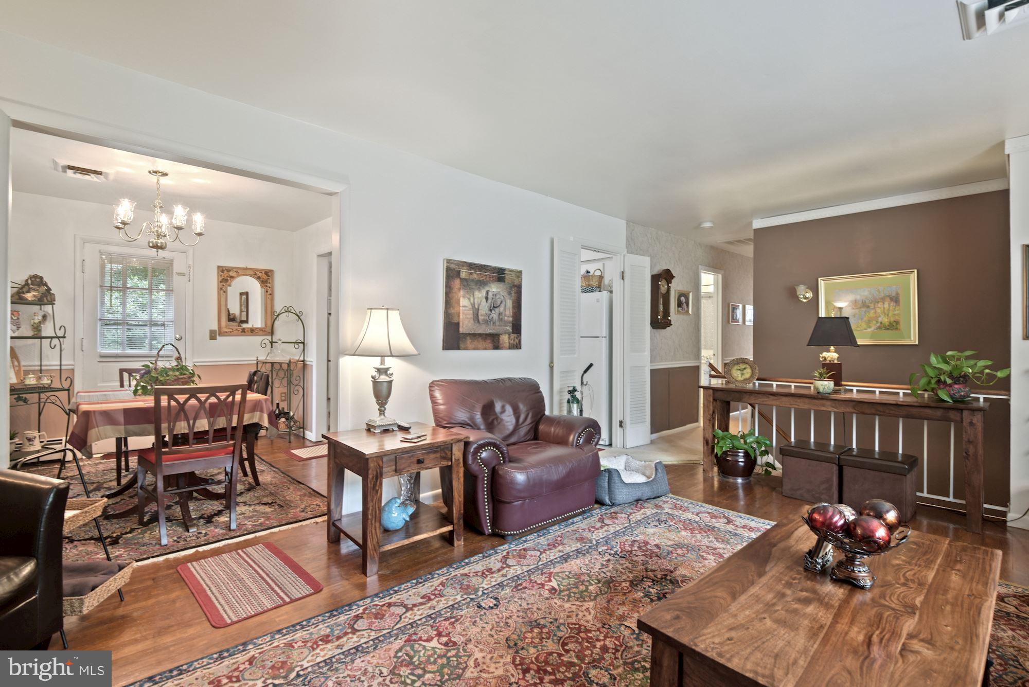 VALEWOOD MANOR - Residential