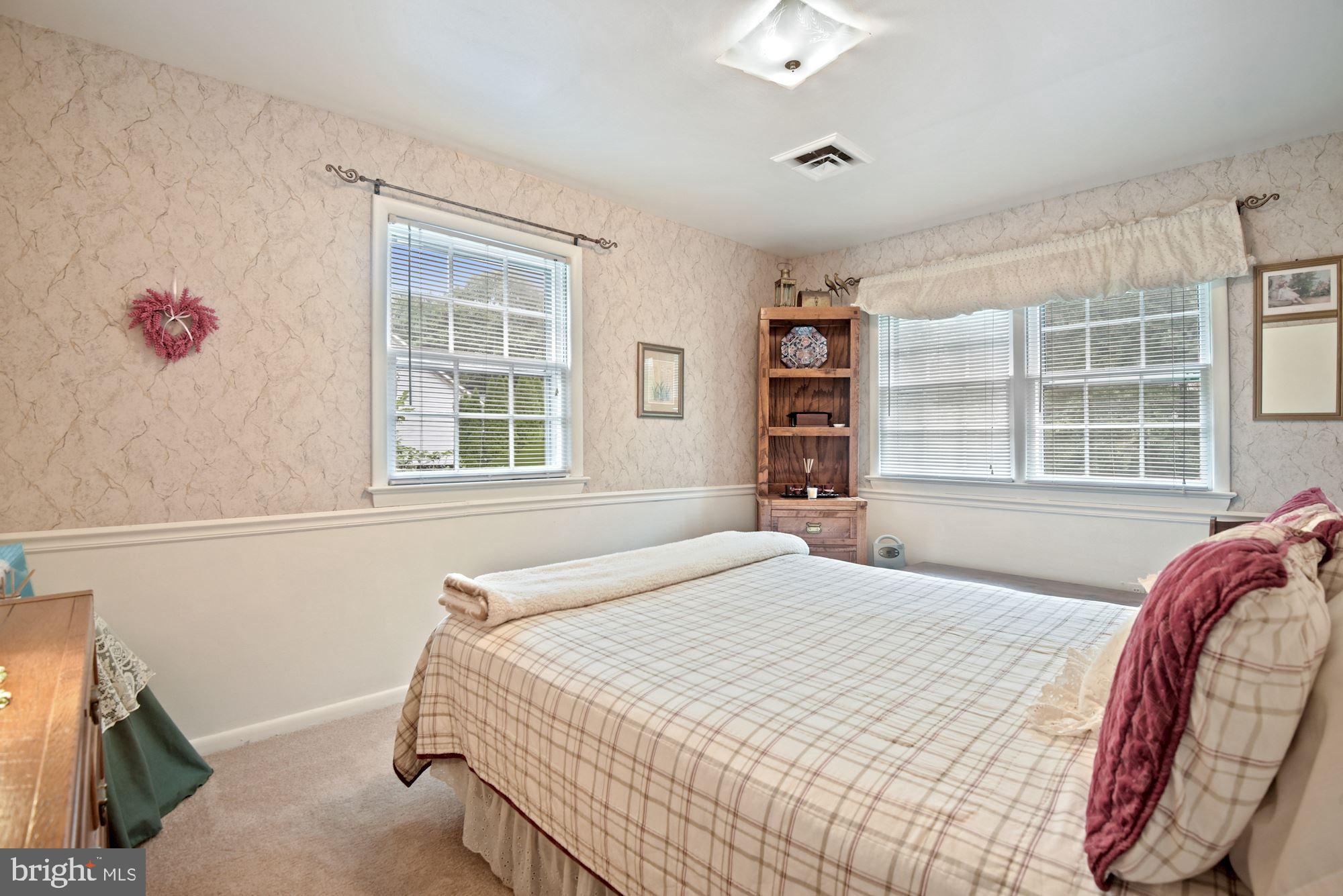 VALEWOOD MANOR - Residential