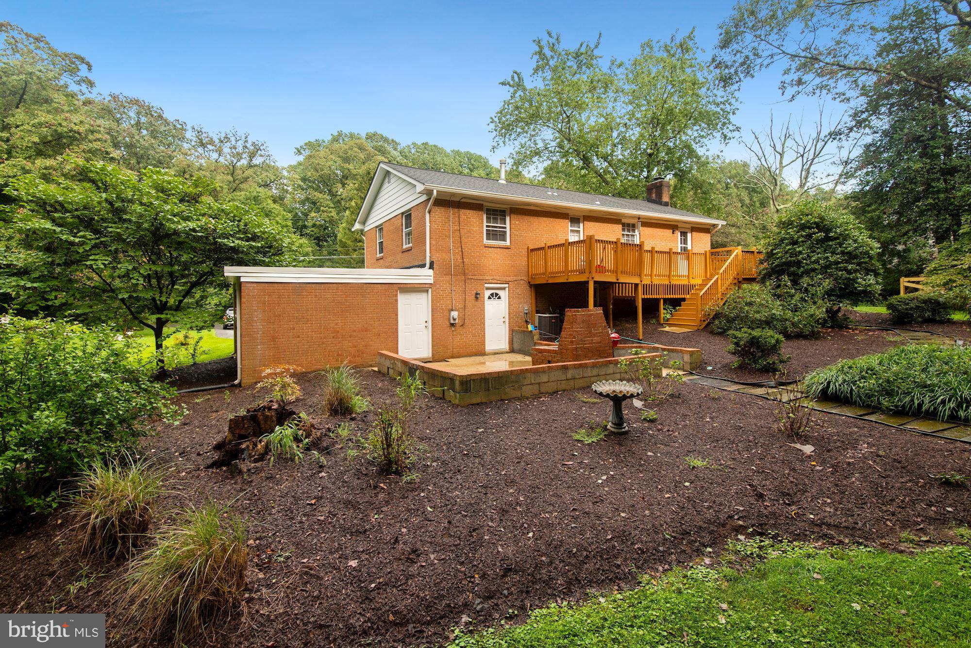 VALEWOOD MANOR - Residential