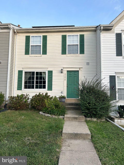 Photo of 17390 Sligo Loop, DUMFRIES, VA 22026 (MLS # VAPW2132284)