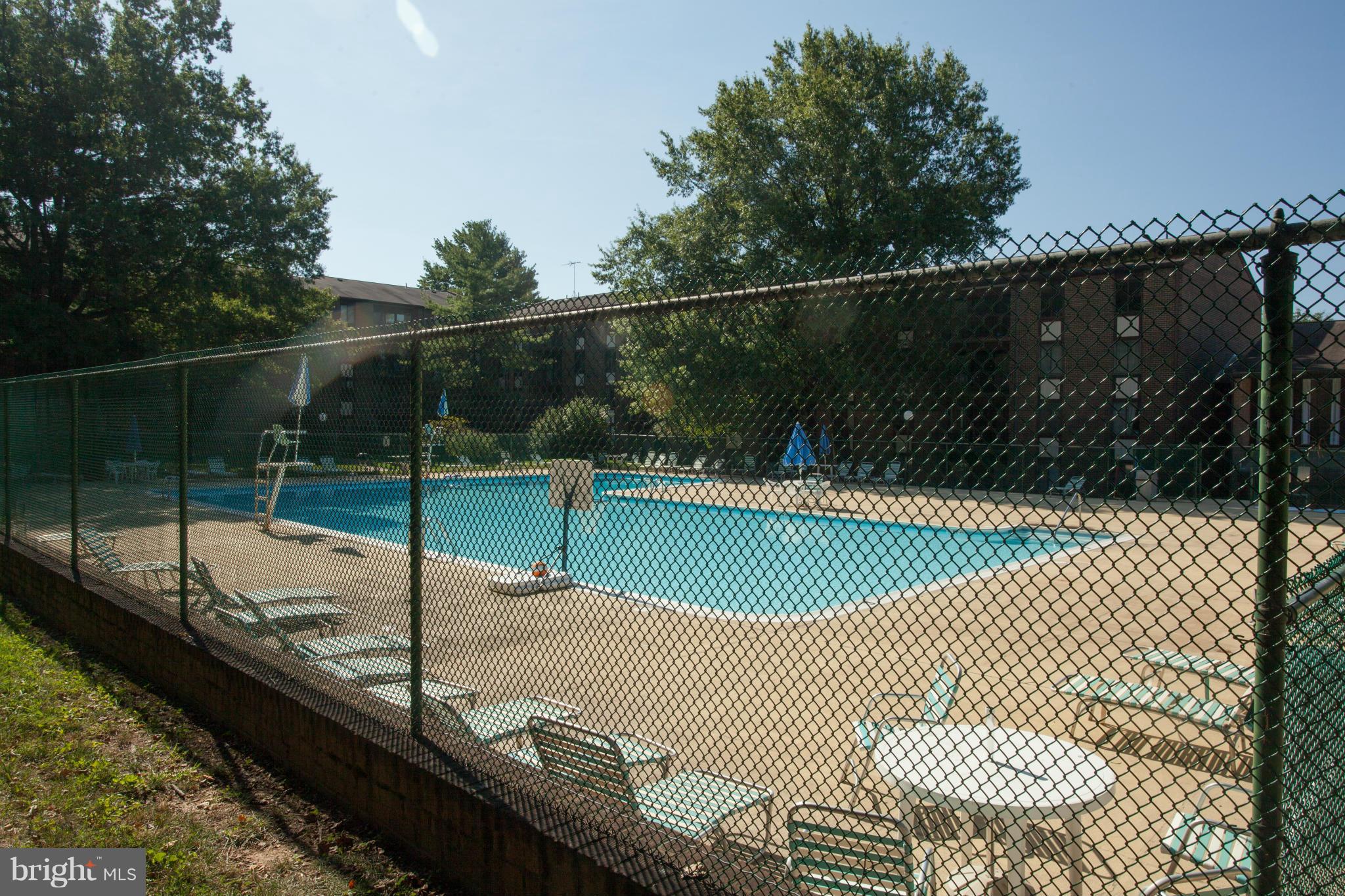 HAWTHORNE VILLAGE - Residential