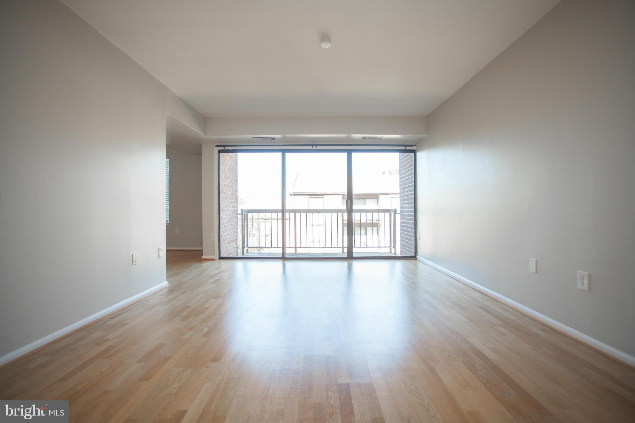 HAWTHORNE VILLAGE - Residential