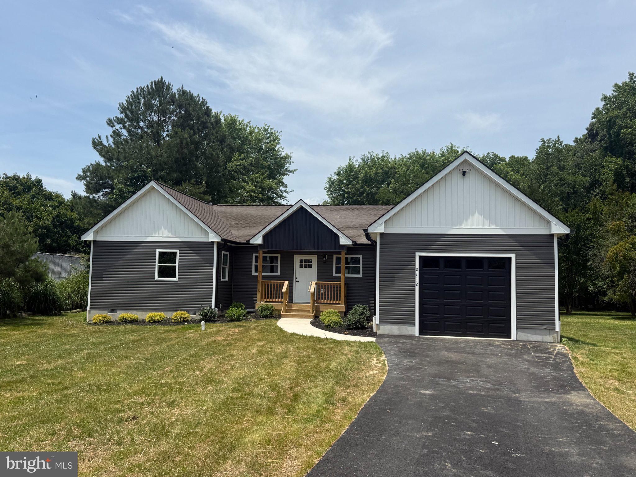 21712 CENTENNIAL LANE