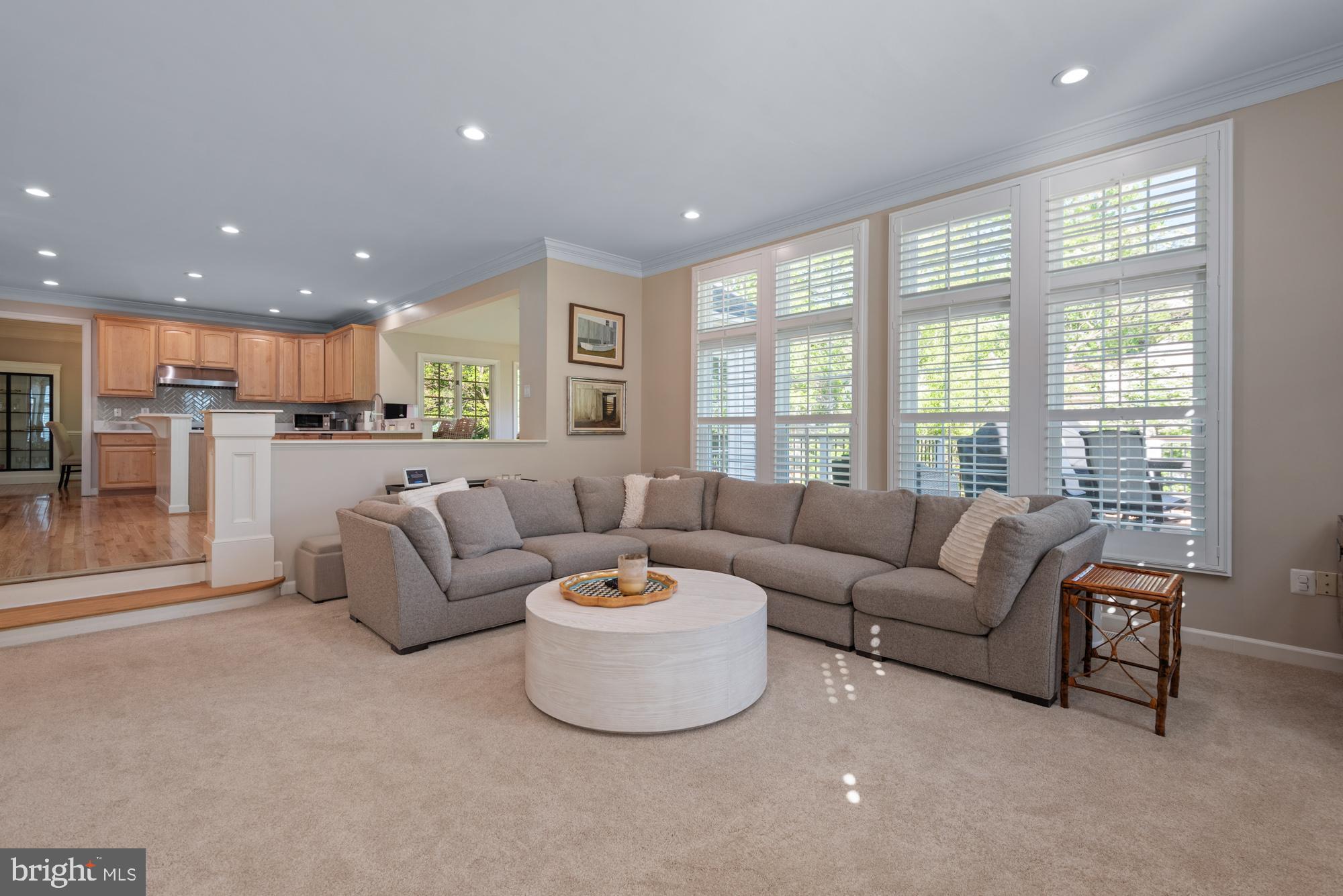 OATLAND FARM - Residential