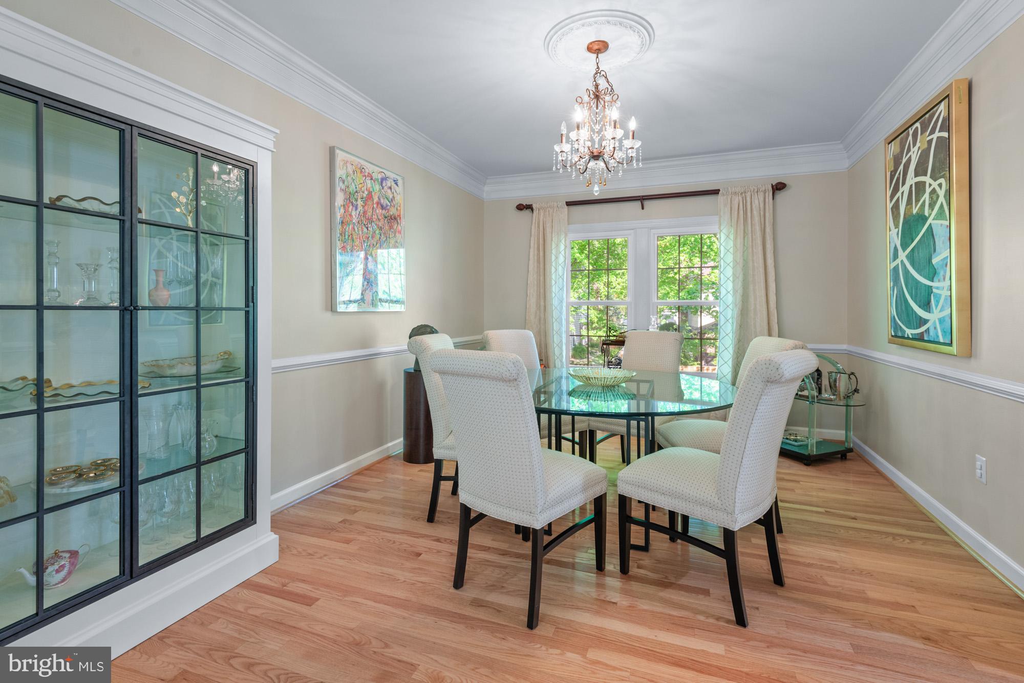 OATLAND FARM - Residential