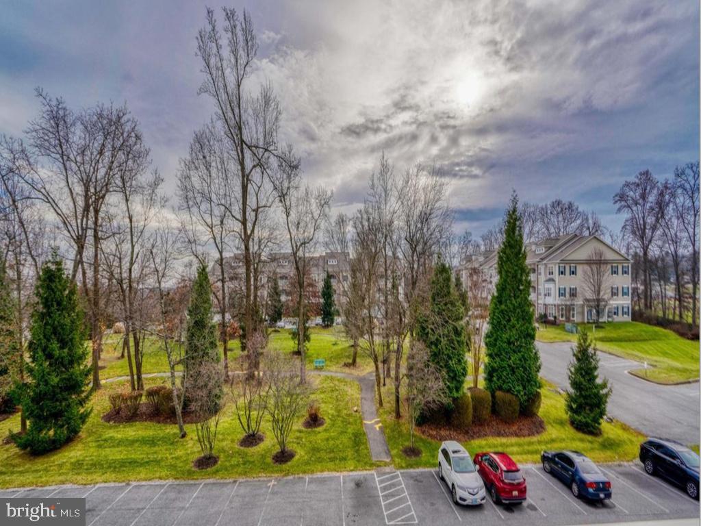 301 & 303 WYNDHAM CIRCLE
