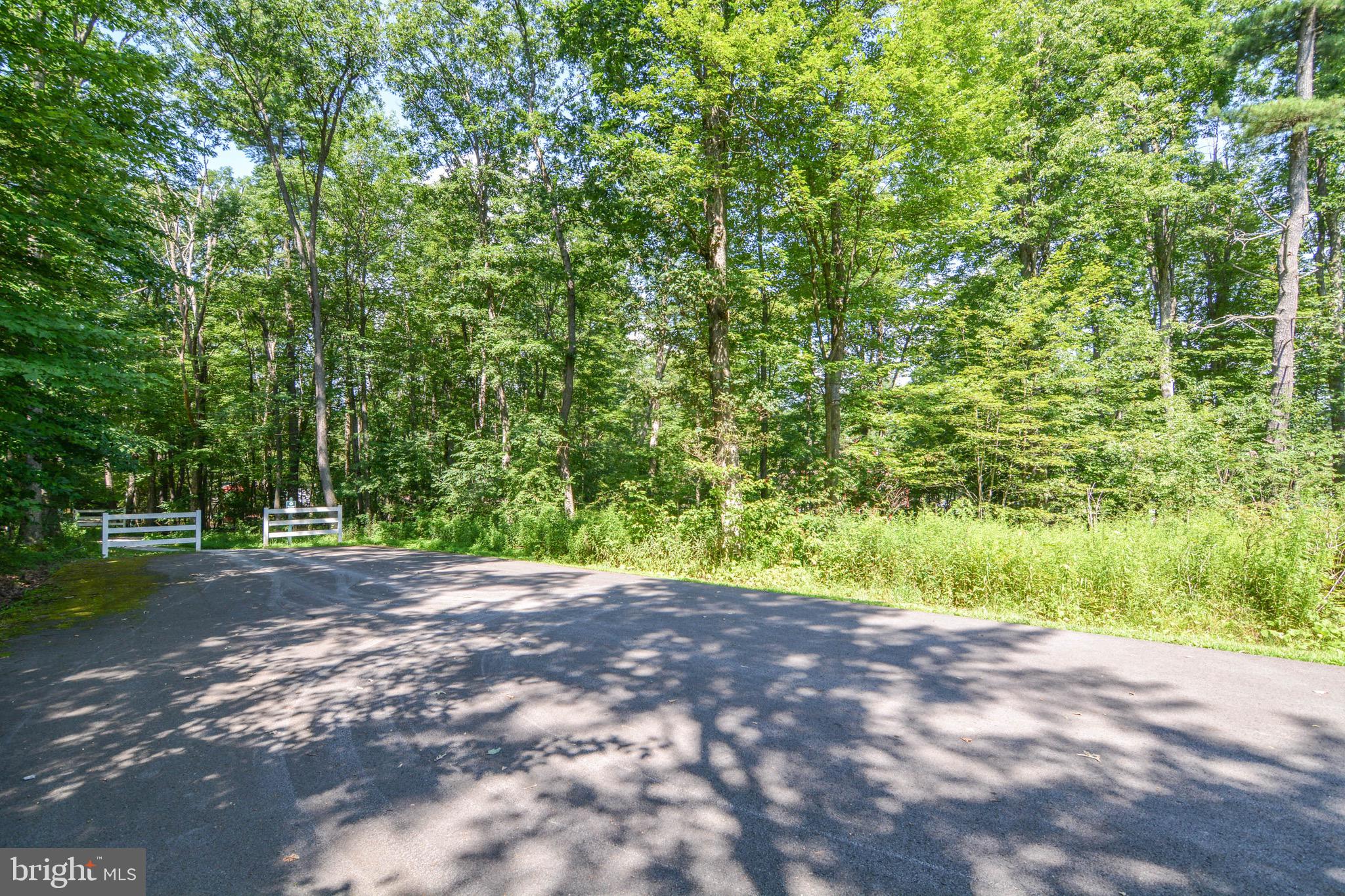 WATERFRONT GREENS - Residential