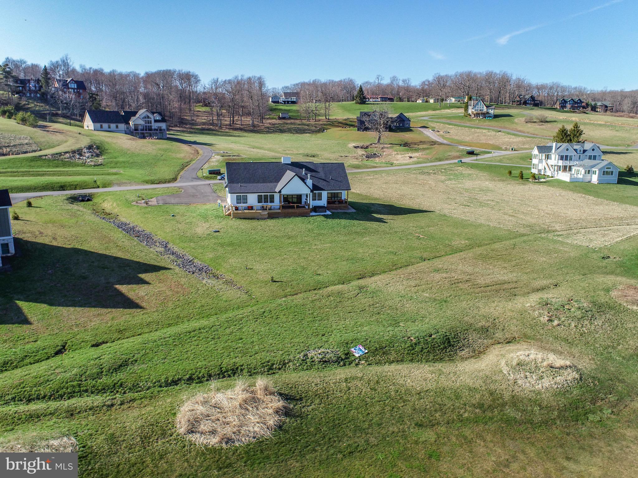 WATERFRONT GREENS - Residential