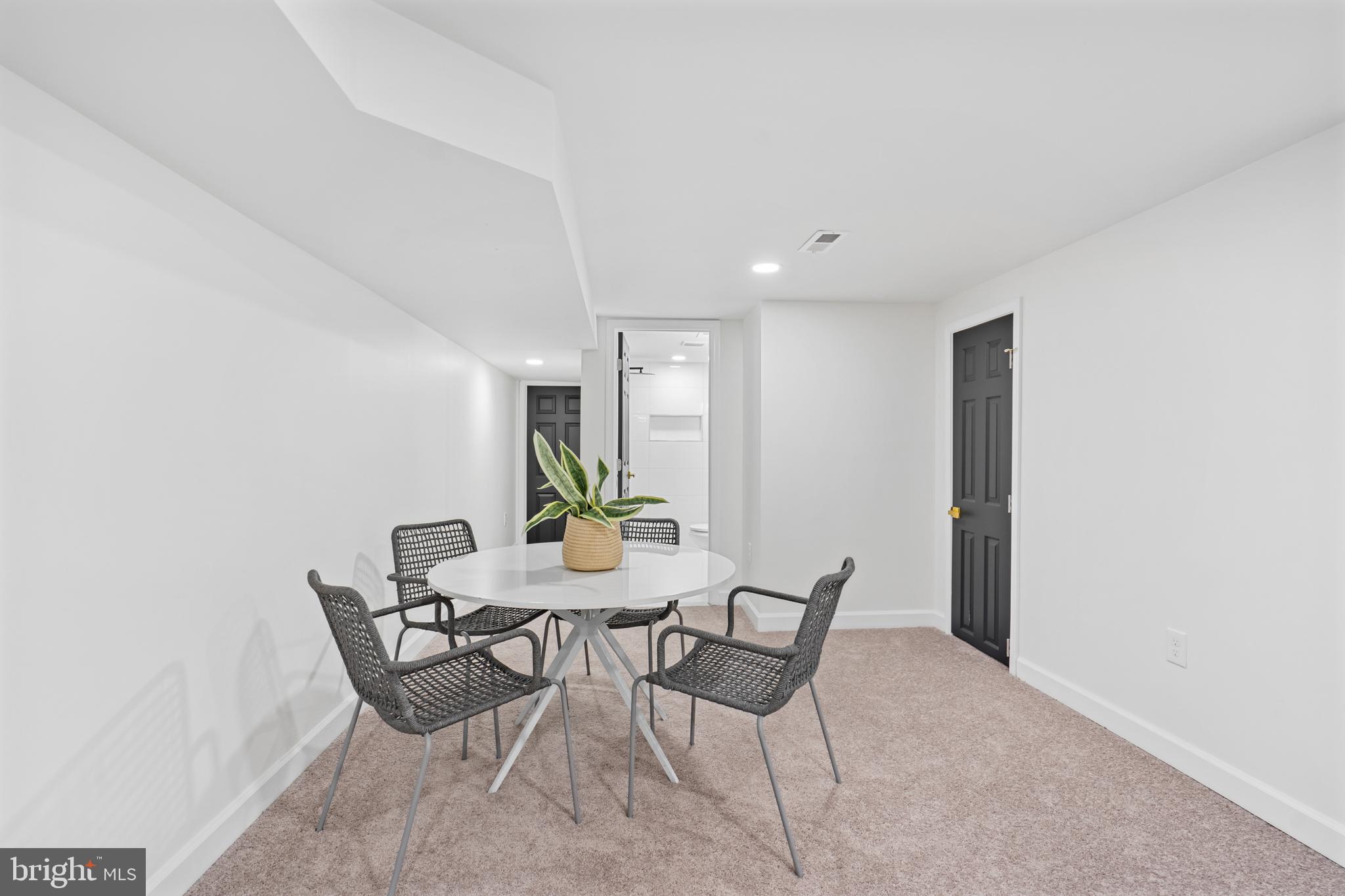 RESERVOIR HILL - Residential
