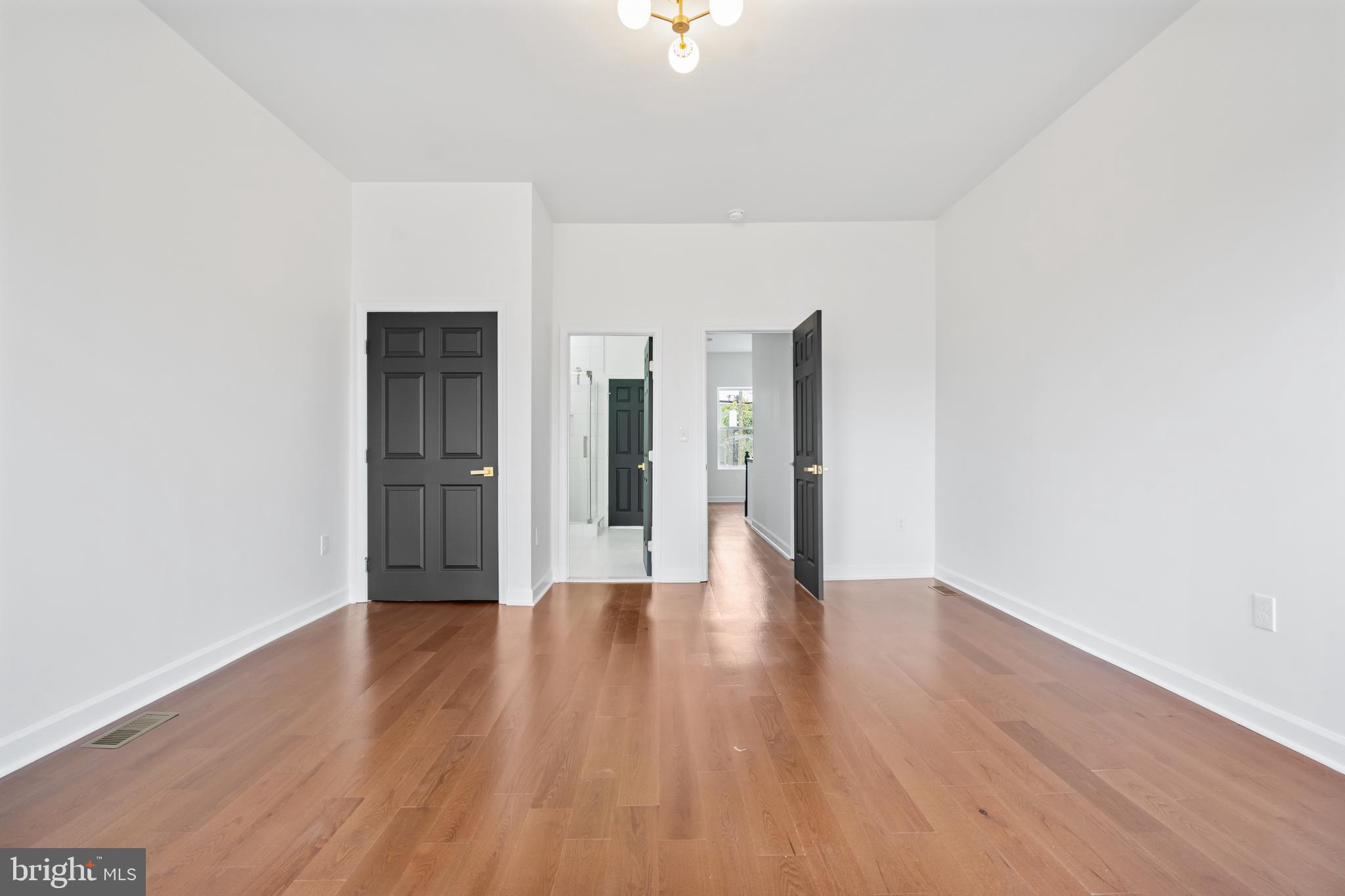 RESERVOIR HILL - Residential