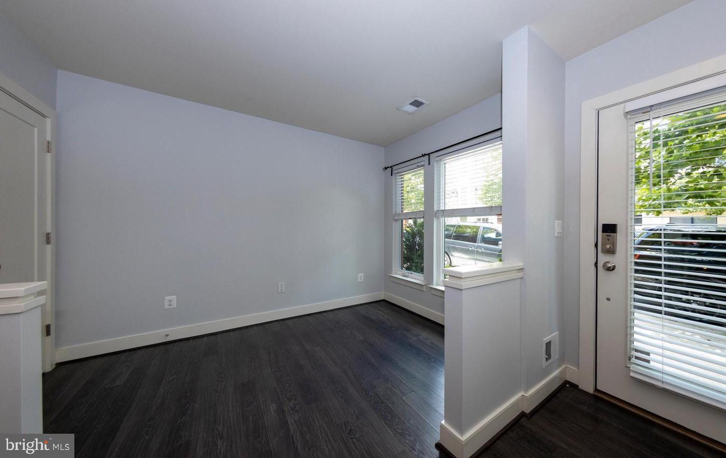 EYA ARTS DISTRICT - Residential Lease